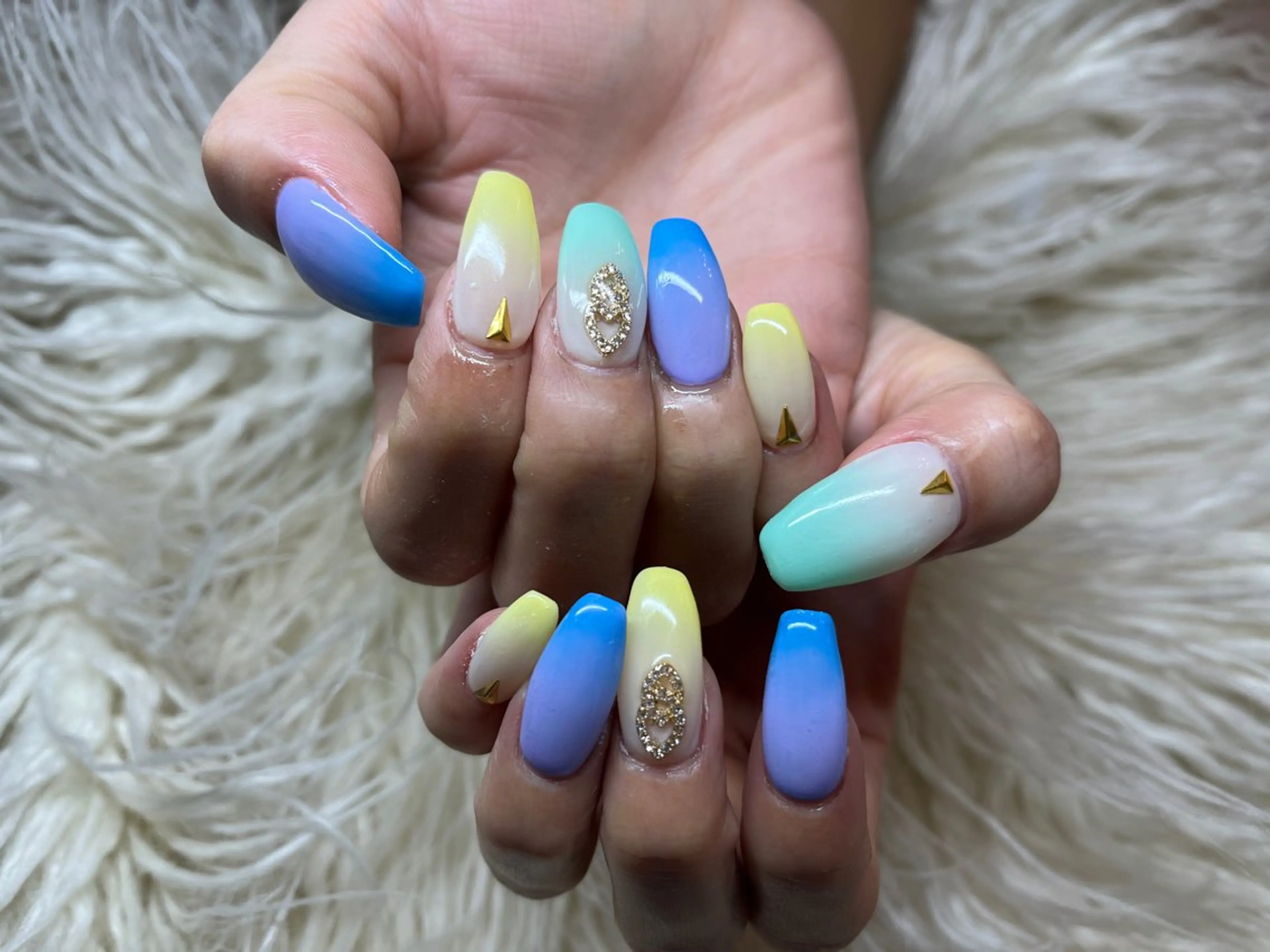ネイル ハンドネイル フットネイル Nail salon LuaRのネイルデザイン