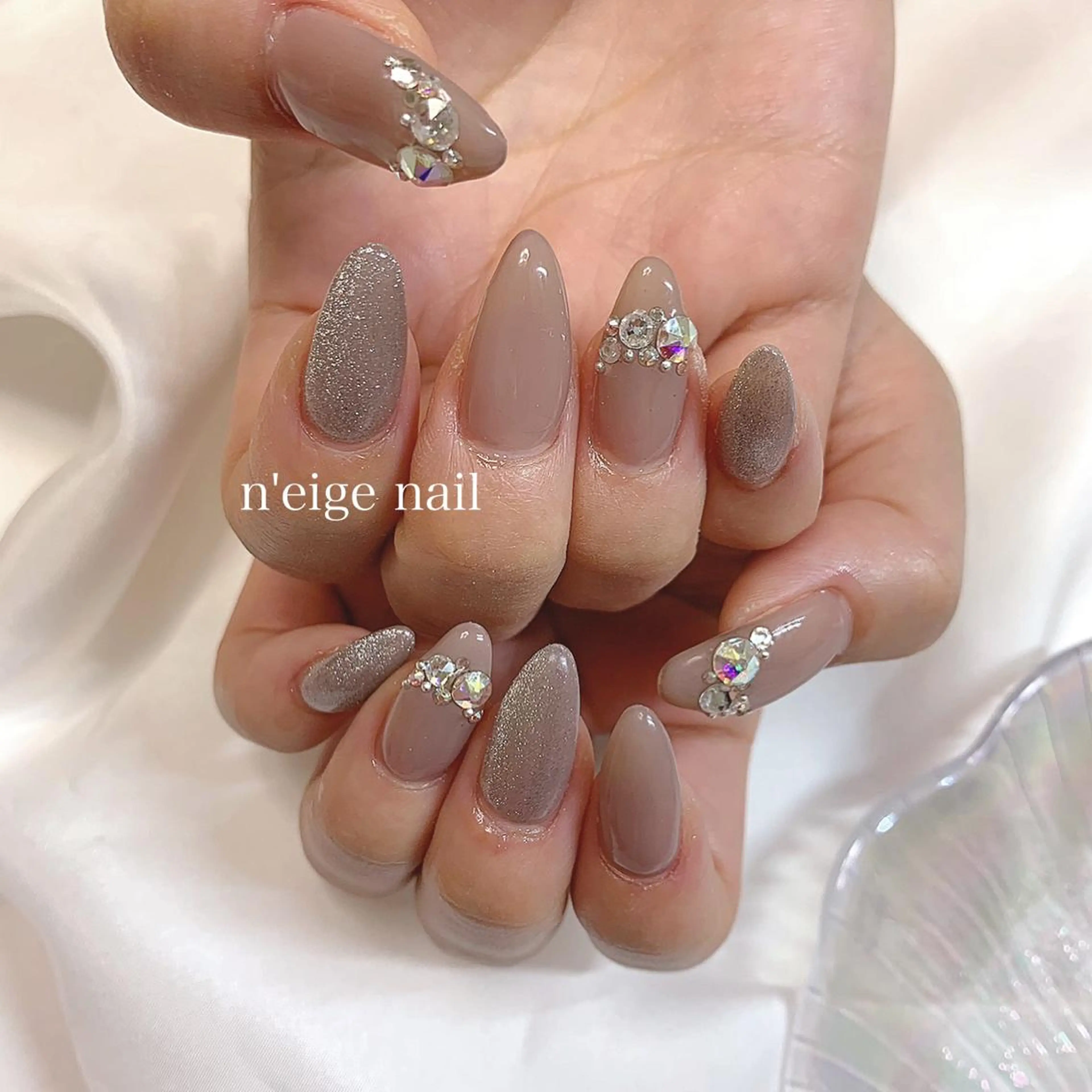 ネイル キラキラネイル 韓国ネイル ラメ(グリッター) ニュアンスネイル 冬ネイル n'eige nail所属・大谷 綾香のネイルデザイン