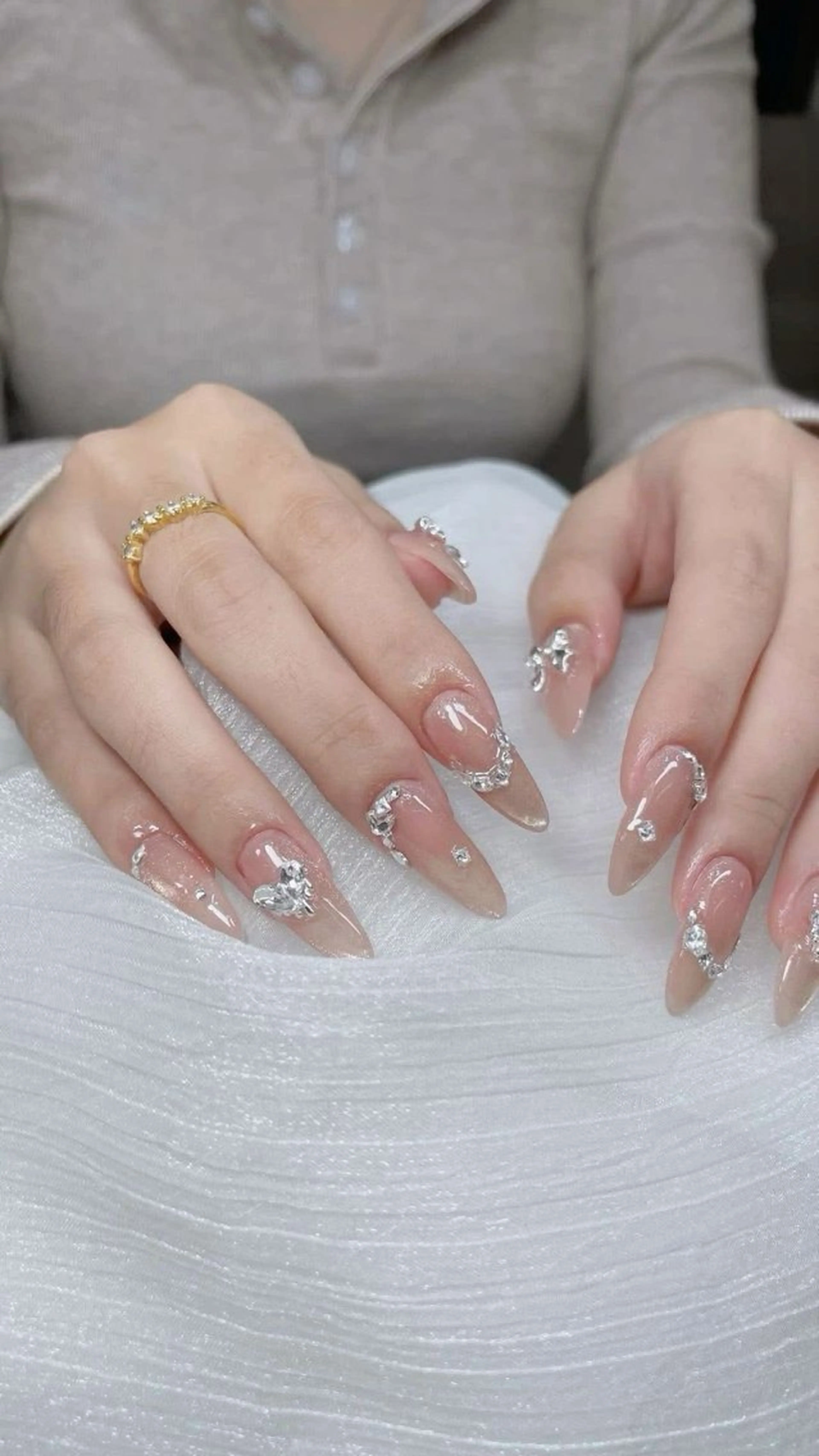 ネイル ハンドネイル T. Leeのネイルデザイン