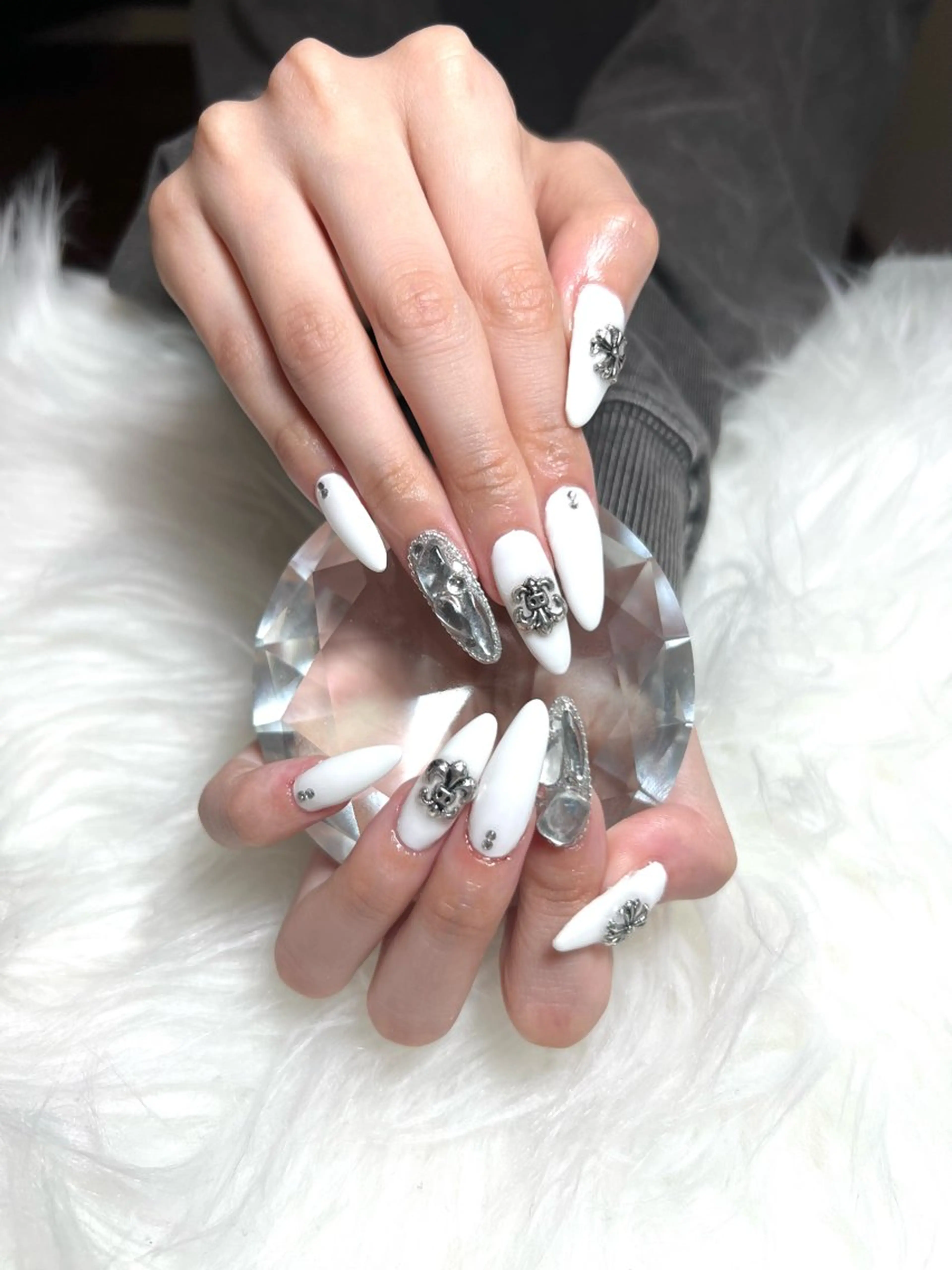 ネイル ハンドネイル 井尻 紗菜のネイルデザイン