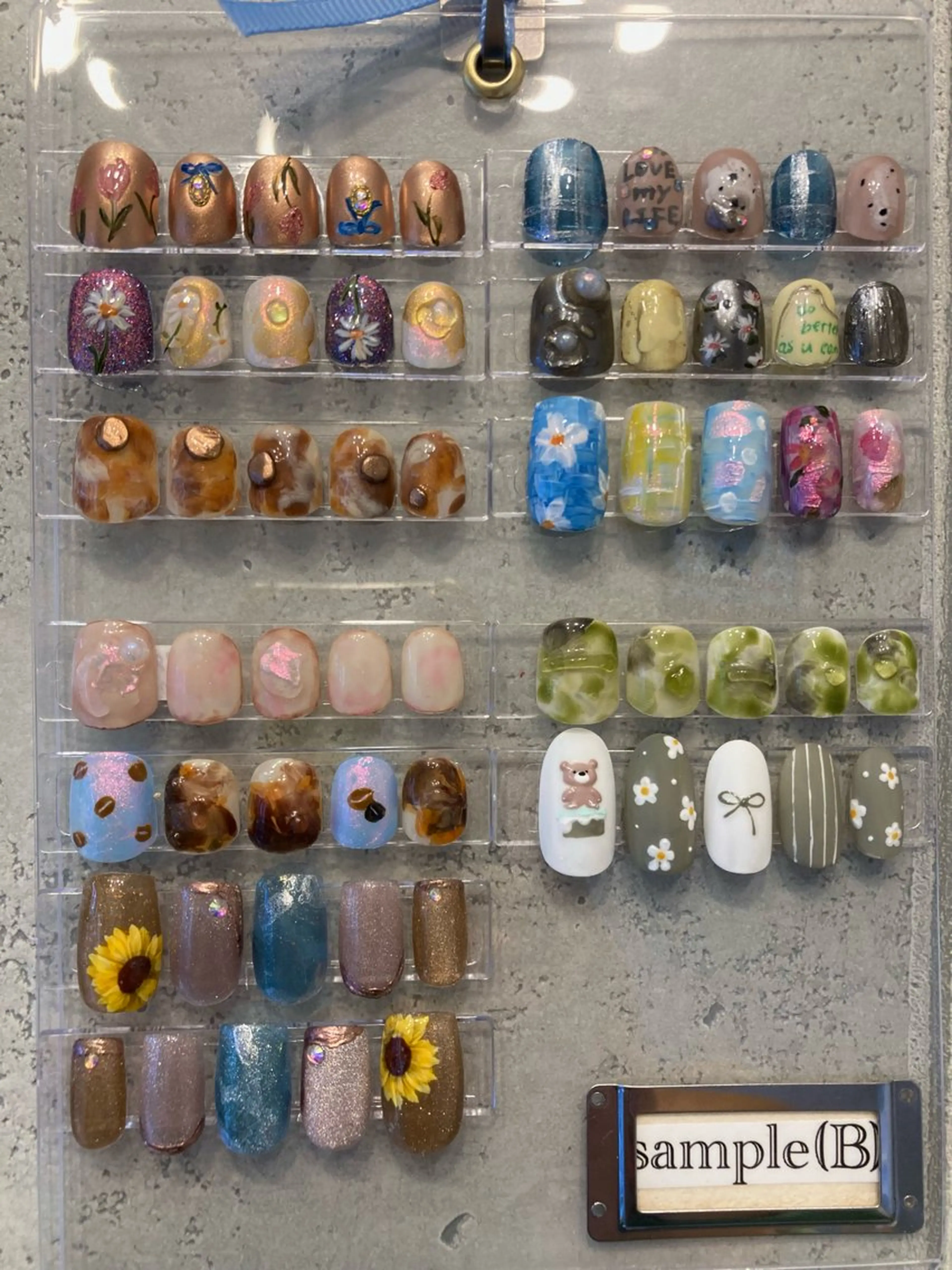 ネイル ハンドネイル ハンドケア 爪の絵描き屋　ミテネイル所属・爪の絵描き屋 ミテネイルのネイルデザイン