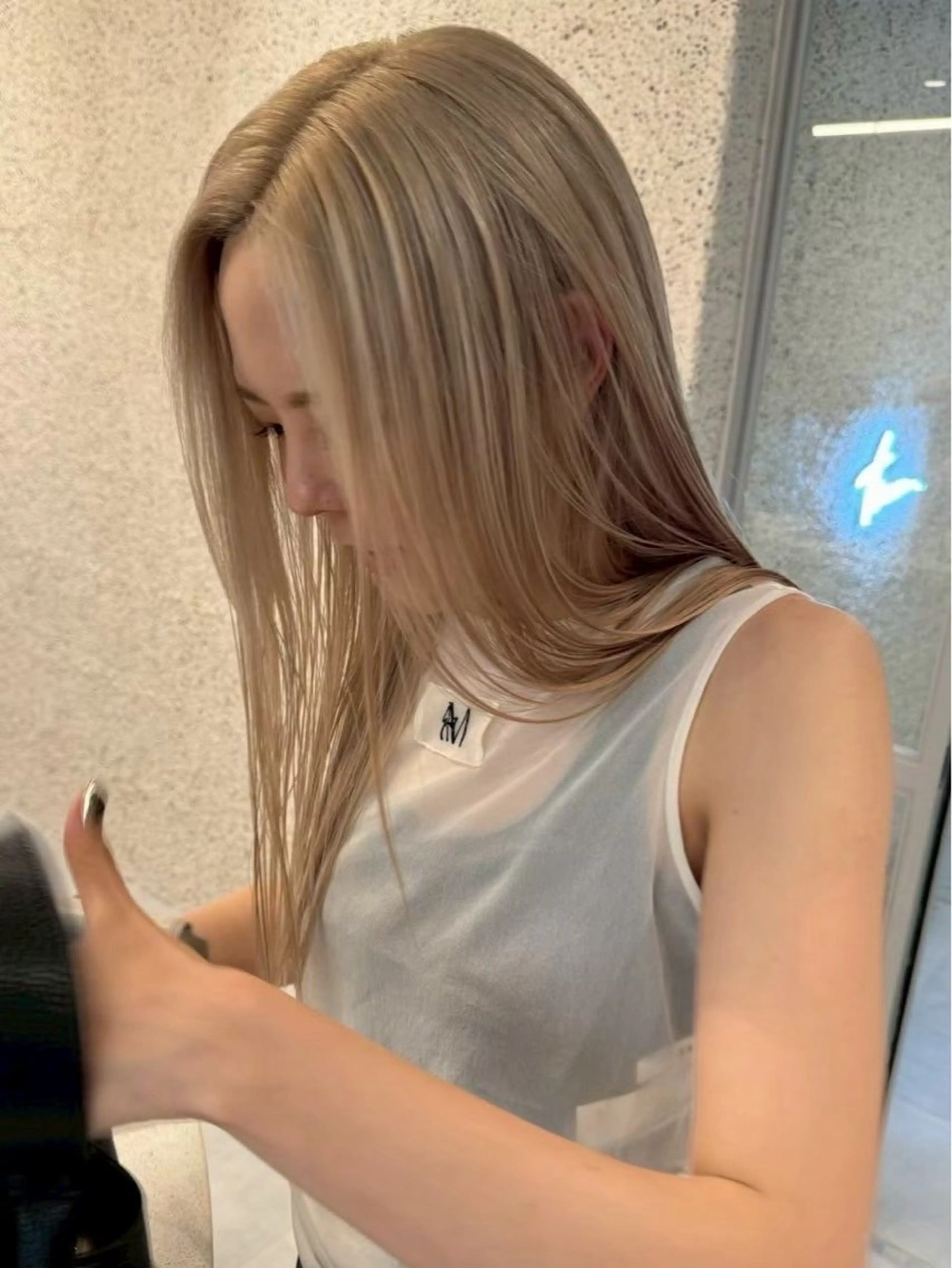 ロング 髪質改善 縮毛矯正 トリートメント カット ヘアカラー トリートメント nok所属・nok Osakaのヘアスタイル