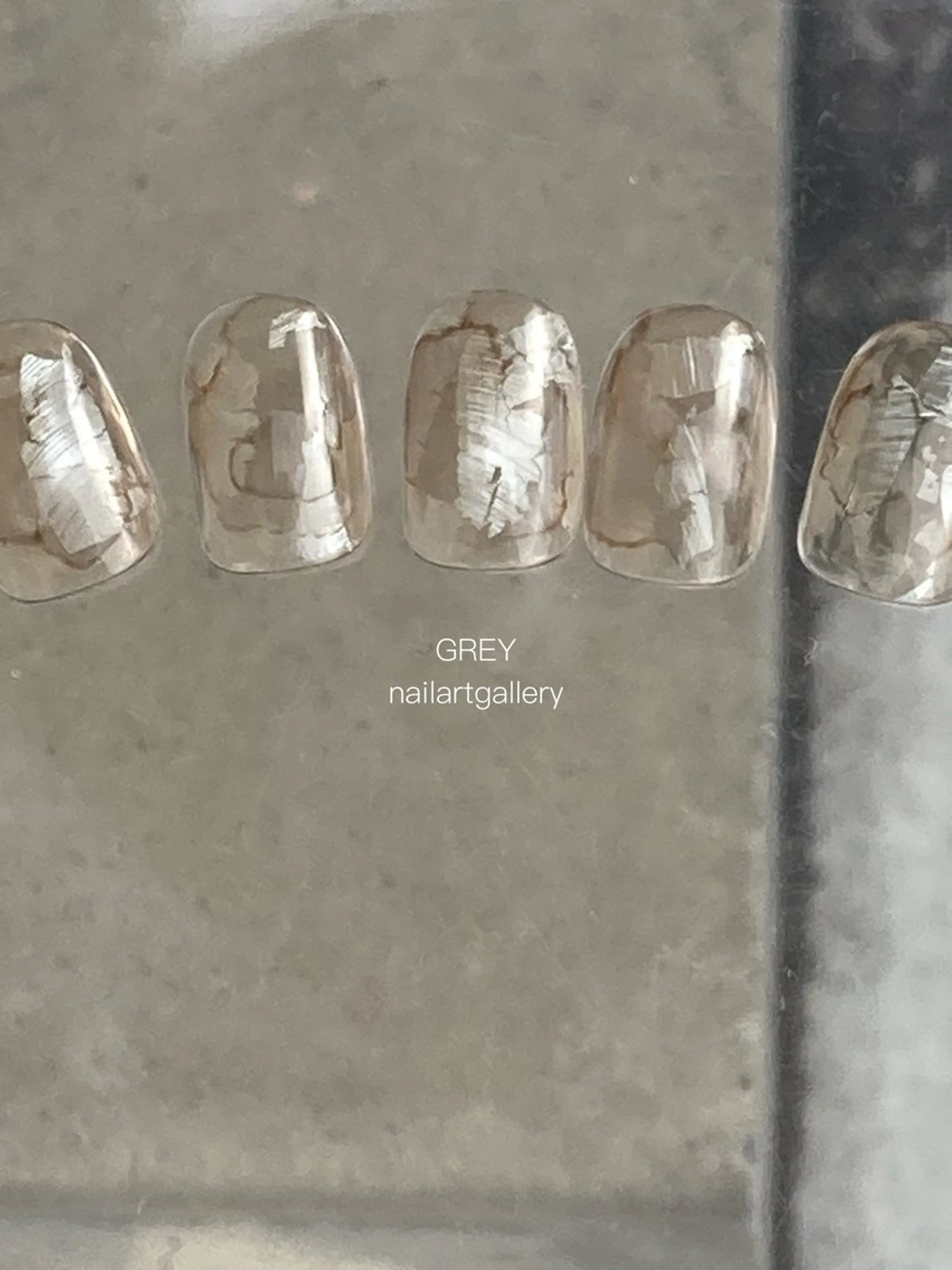 ネイル アートネイル 【GREY】 TAIRAのネイルデザイン