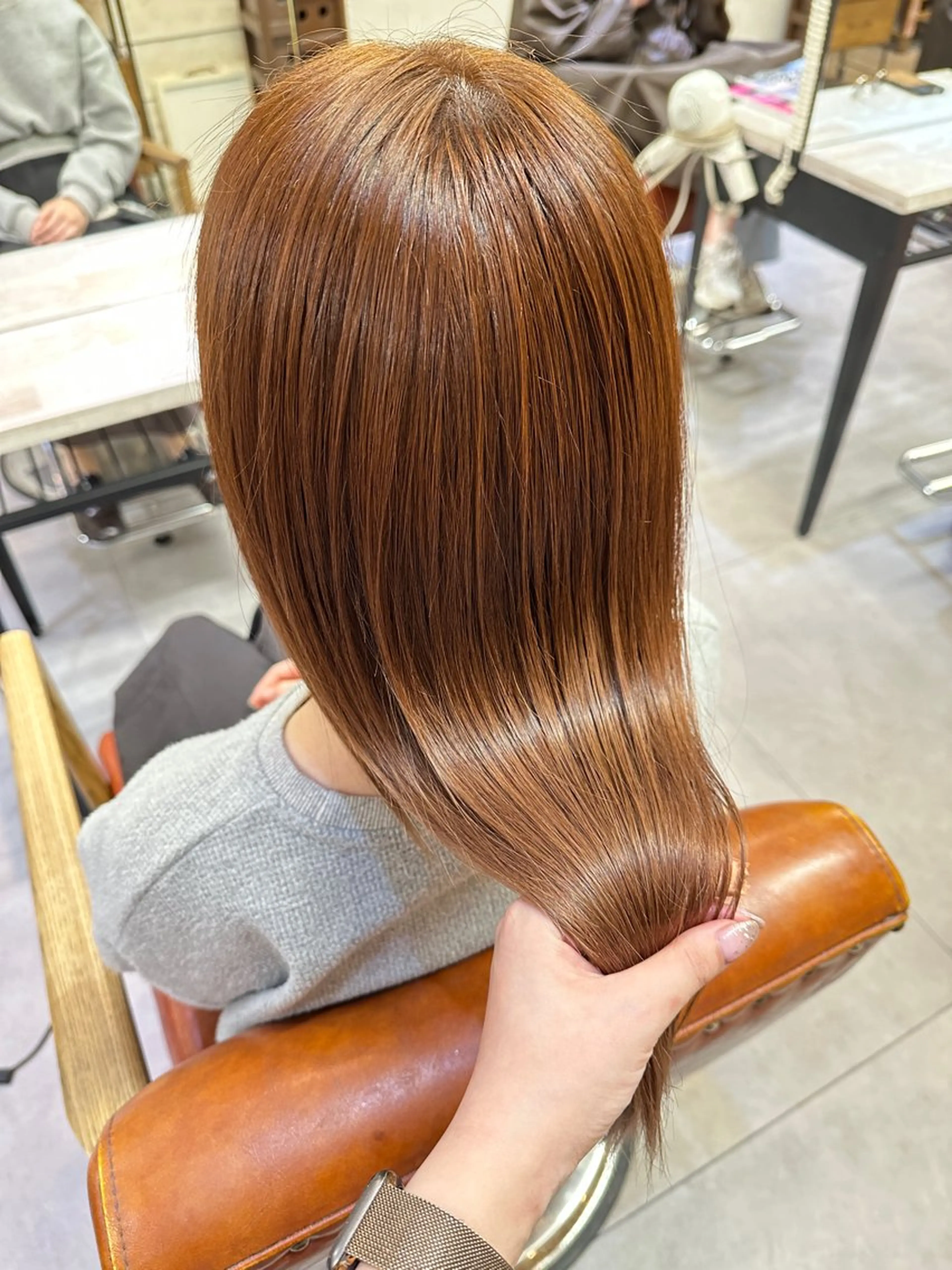 ミディアム カラー JYUNESU表参道所属・韓国ヘア🇰🇷🎀 透明感カラーのヘアスタイル