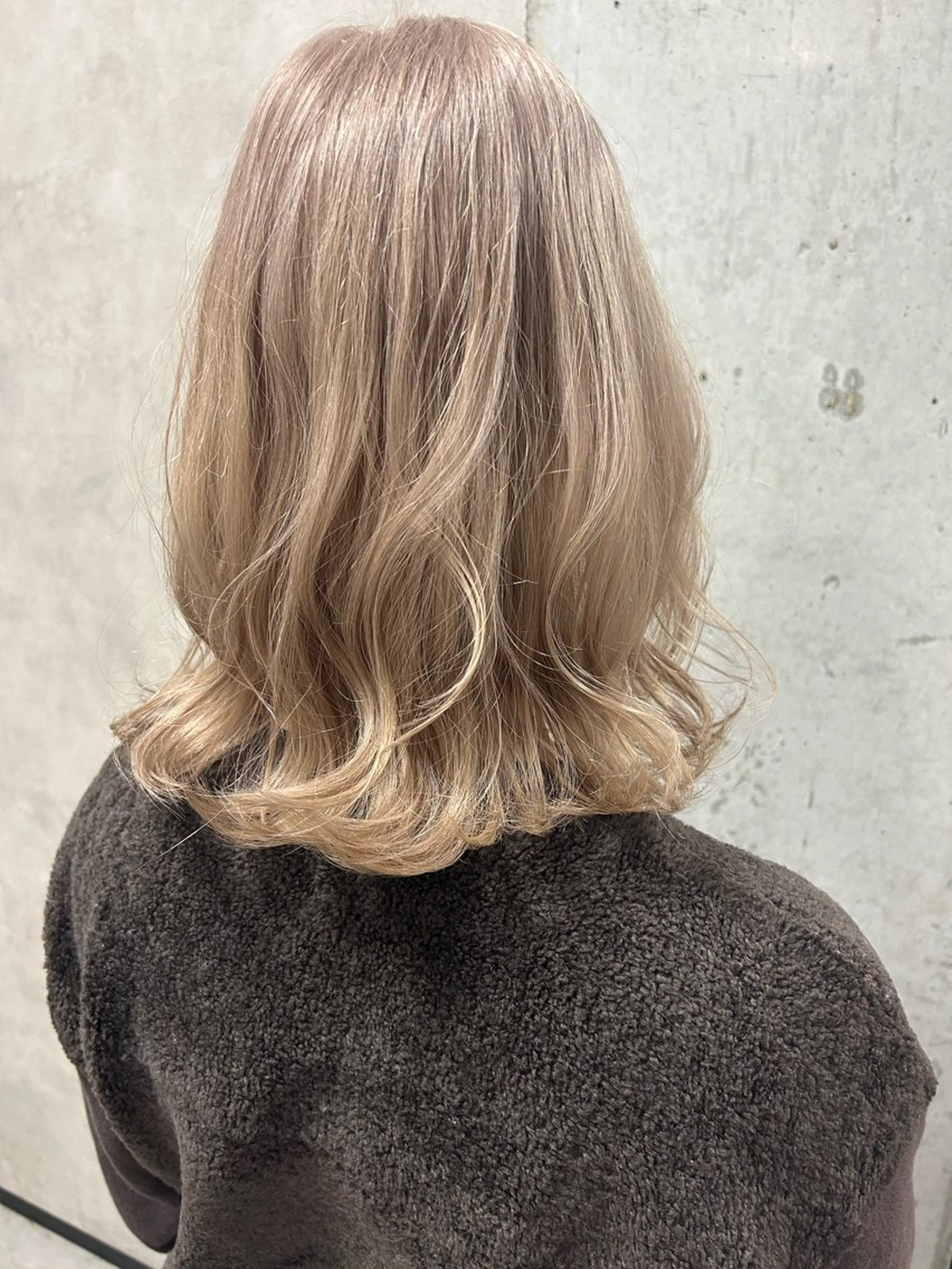 ミディアム ヘアカラー トリートメント LUNON/田河優花 /デザインカラーのヘアスタイル