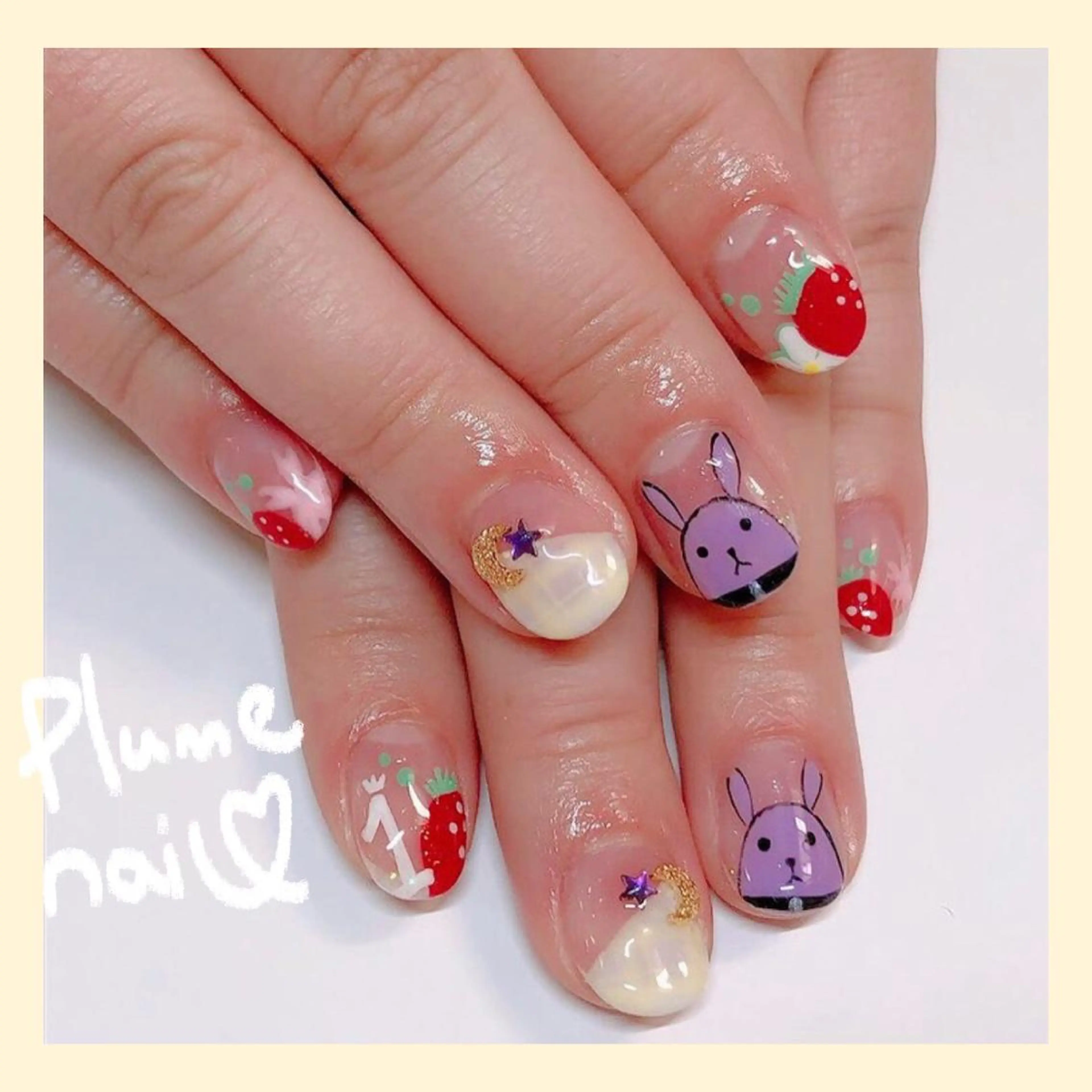 ネイル キラキラネイル 韓国ネイル 春ネイル ストーンネイル 冬ネイル その他 plume nail ☆韓国ネイルのネイルデザイン