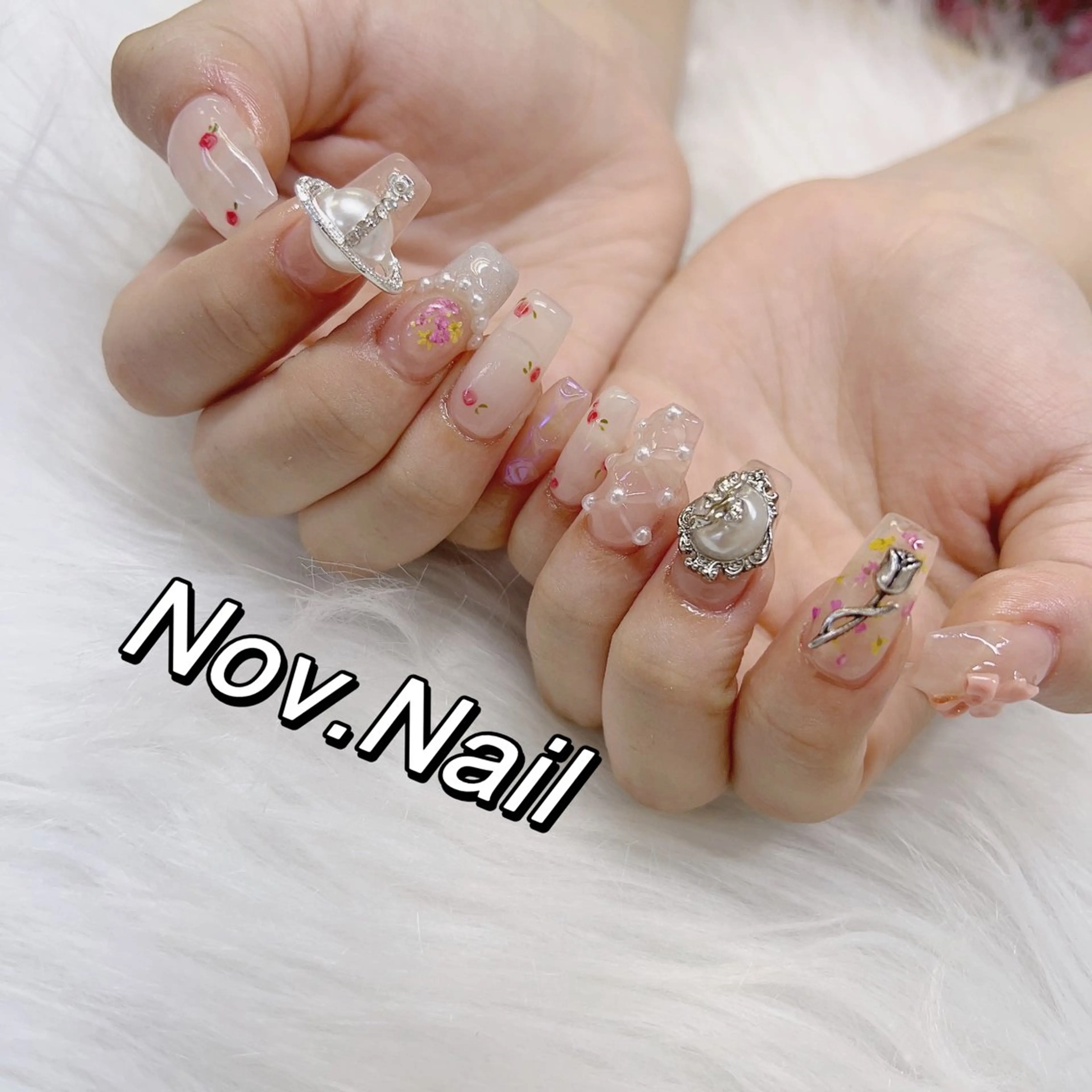 ネイル ハンドネイル ハンドケア Nov. ネイルサロンのネイルデザイン