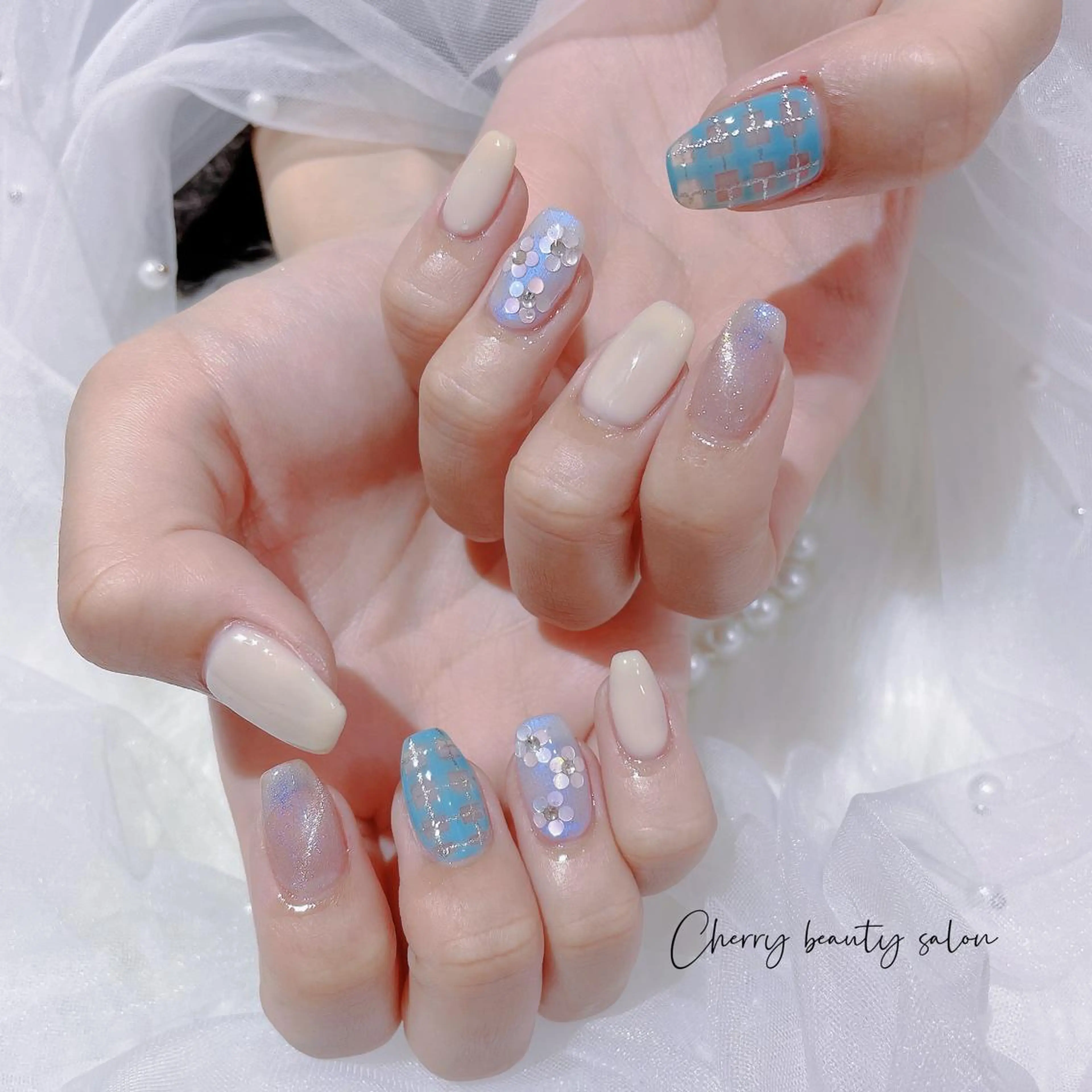 ネイル SAKURA 🍒のネイルデザイン