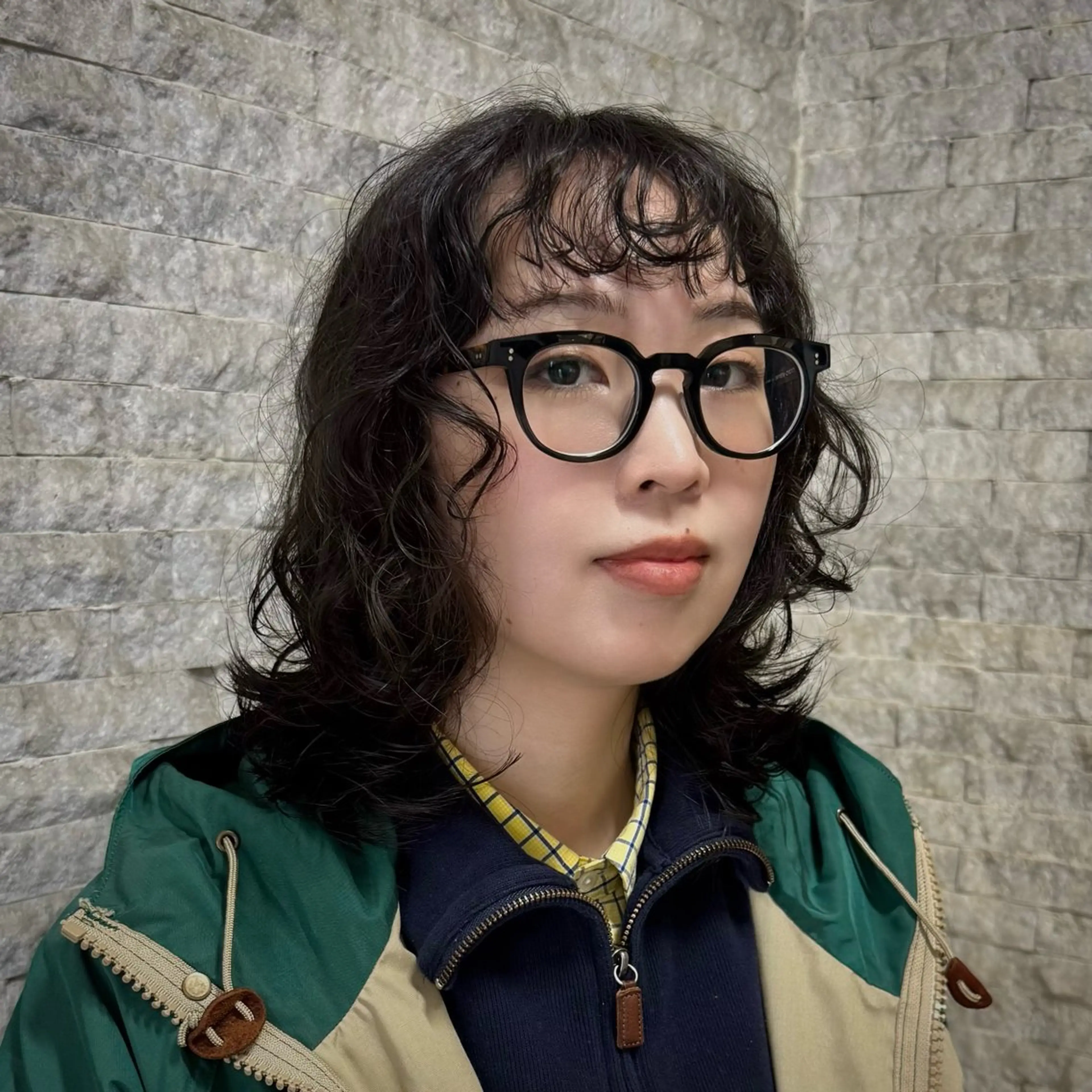 ミディアム パーマ カット パーマ INORI|レイヤー |ハッシュカットのヘアスタイル