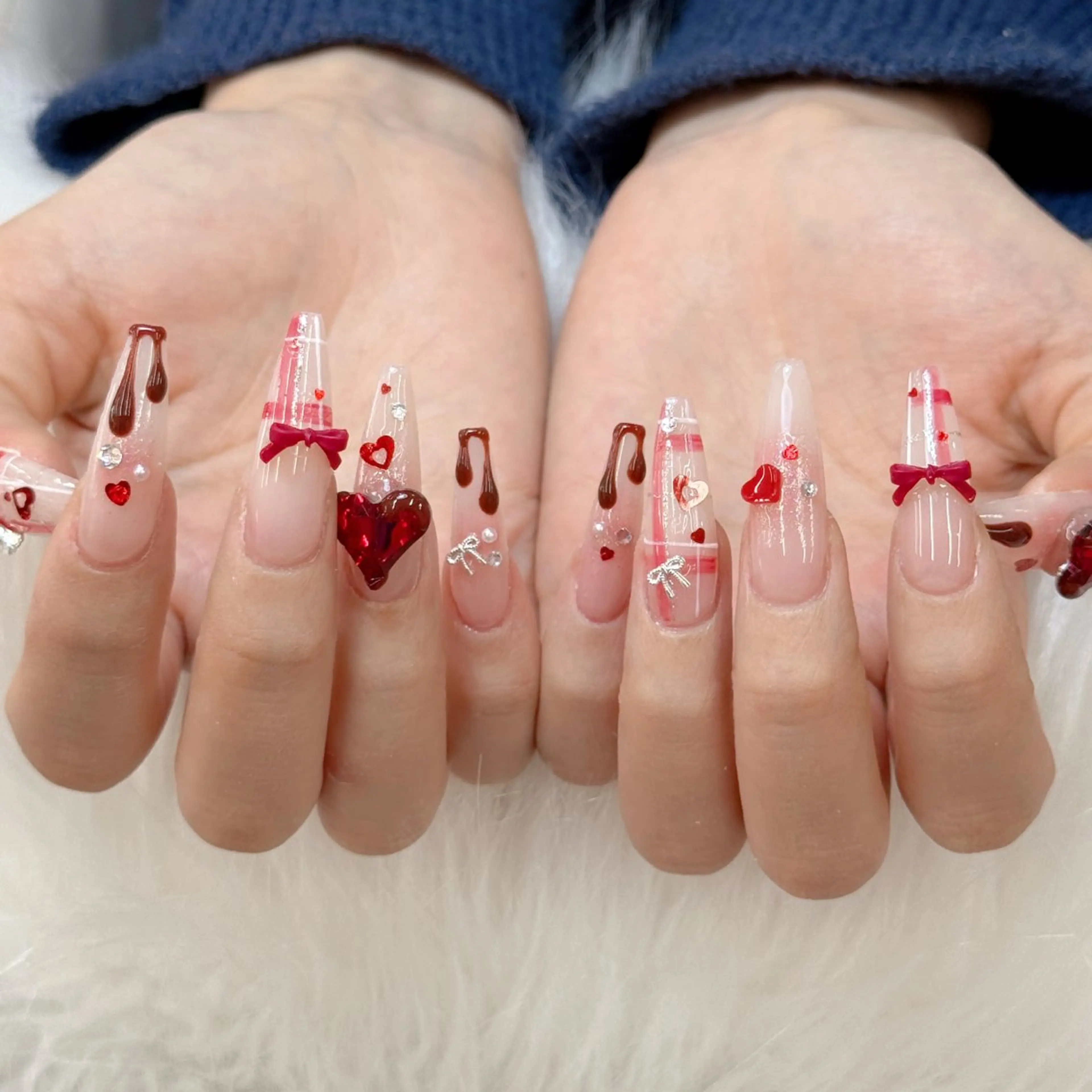 ネイル ハンドネイル ミン ゴテゴテネイルのネイルデザイン