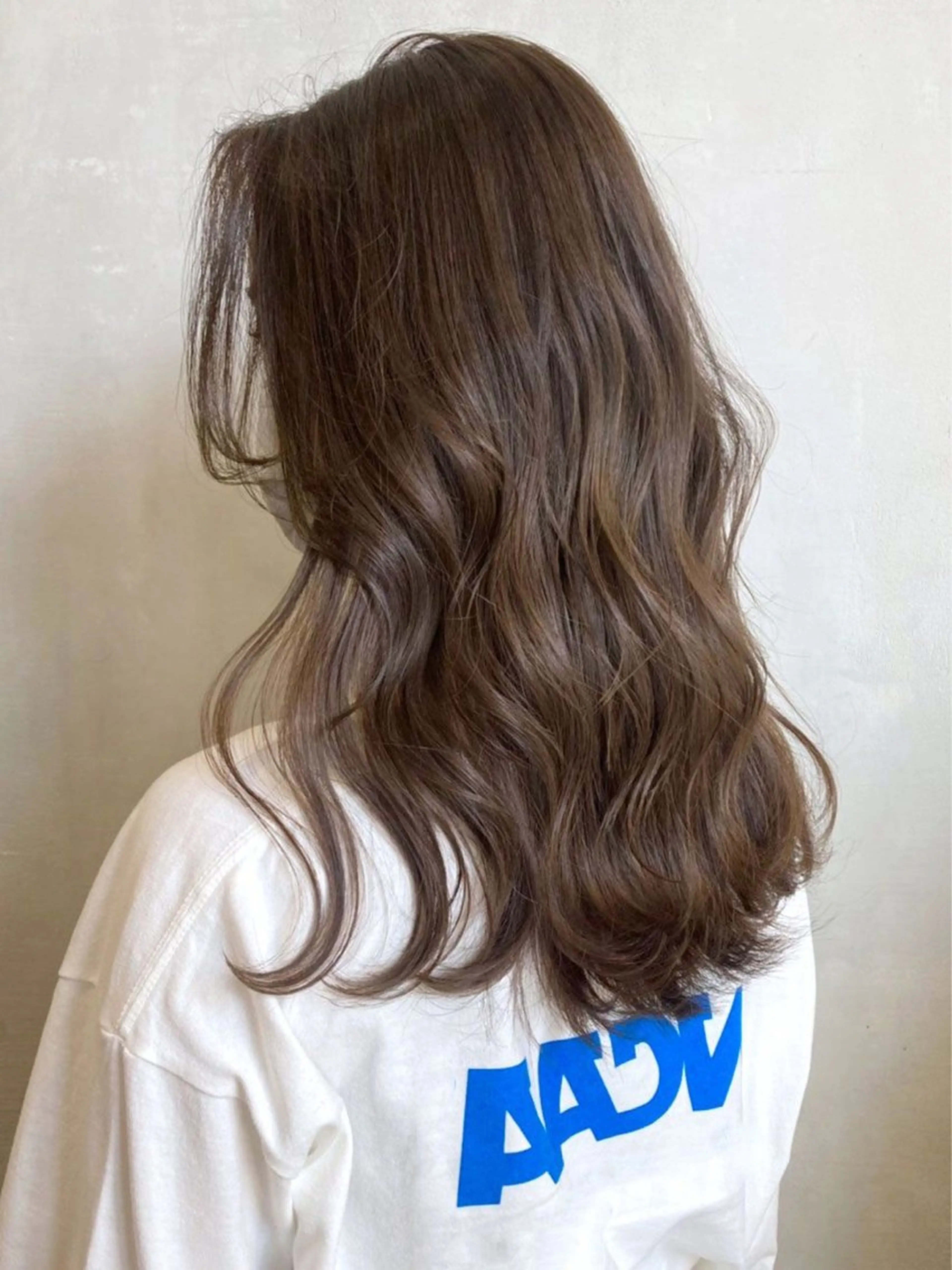 セミロング カラー パーマ セミロングパーマ 森山 陽菜のヘアスタイル