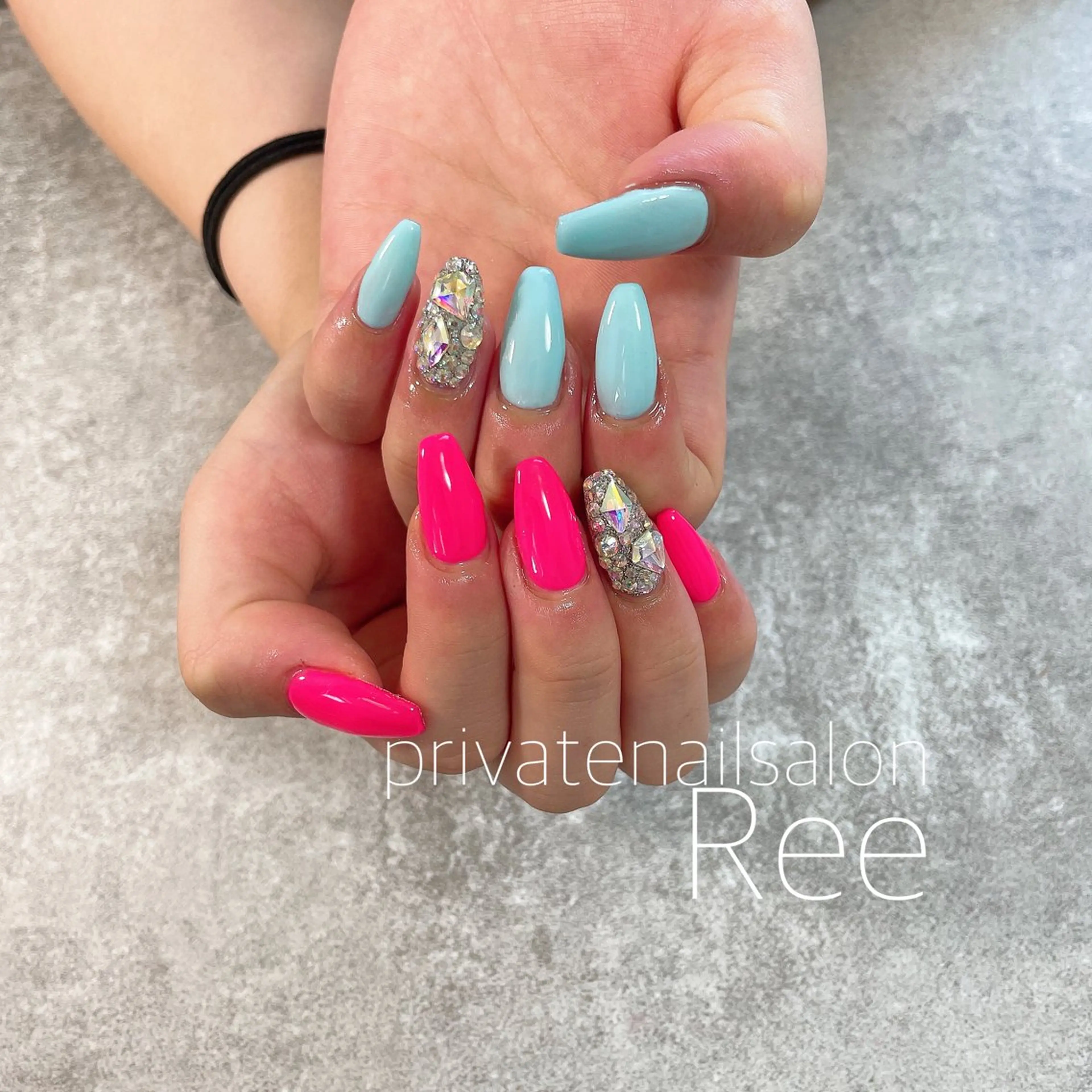 ネイル 知花 梨花のネイルデザイン