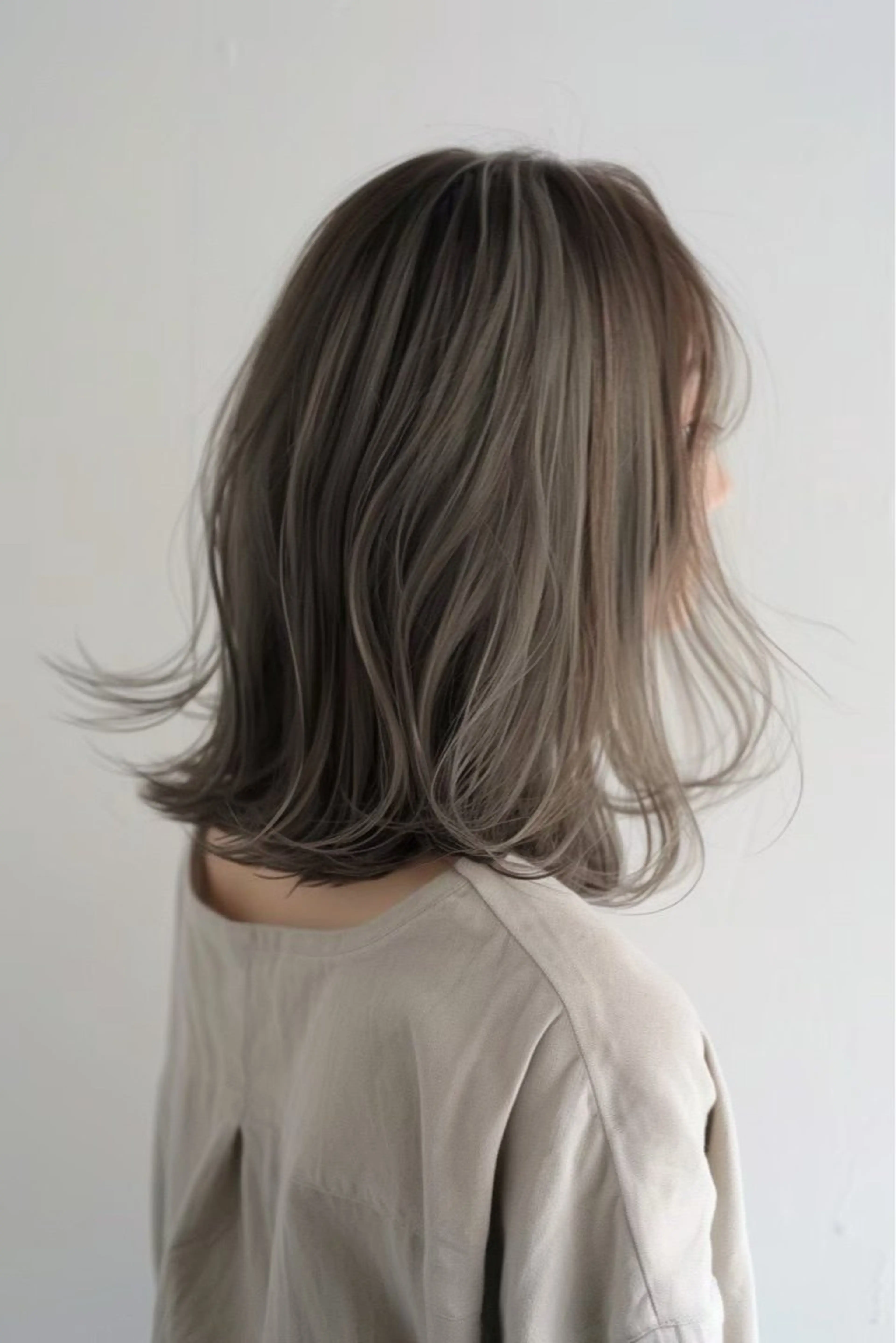 ミディアム カラー ボブレイヤー ブリーチ ダブルカラー ハイライトカラー ボブ カット ヘアカラー トリートメント 🌈髪質改善💕 縮毛矯正✨青木まで✨のヘアスタイル