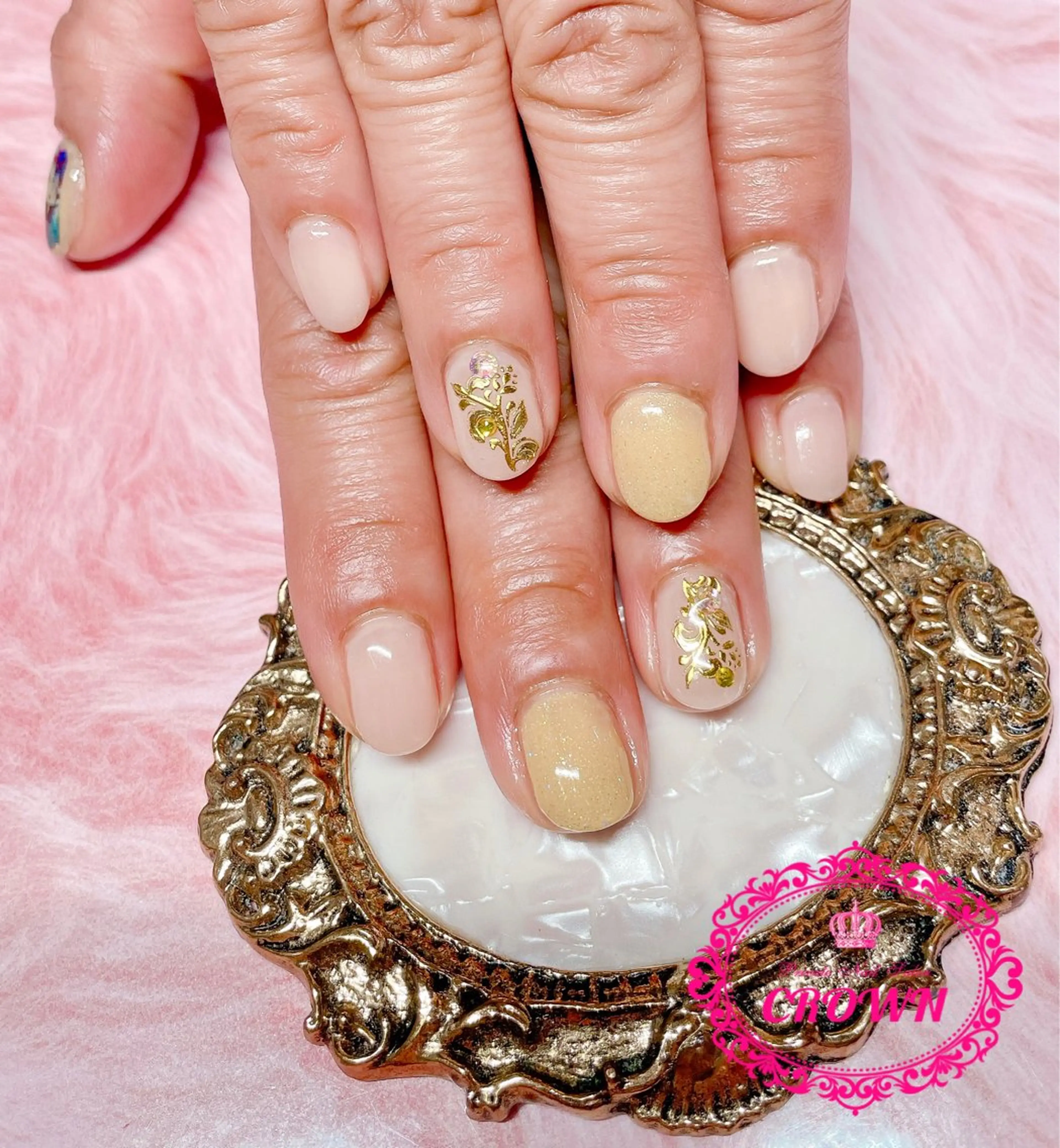 ネイル CROWN プライベートサロンのネイルデザイン