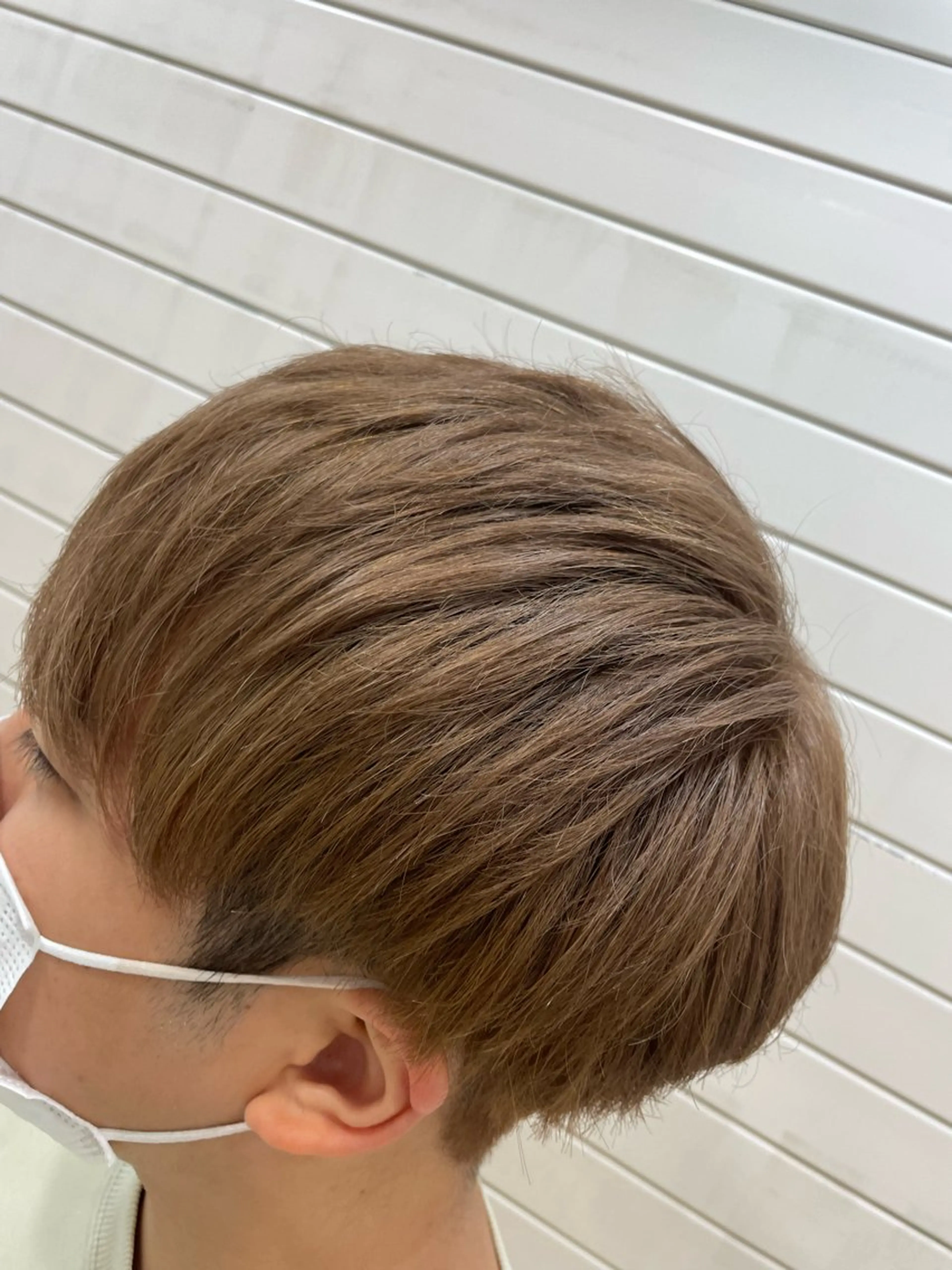 ショート カラー メンズ メンズブリーチ ブリーチ 井上 悠人のヘアスタイル