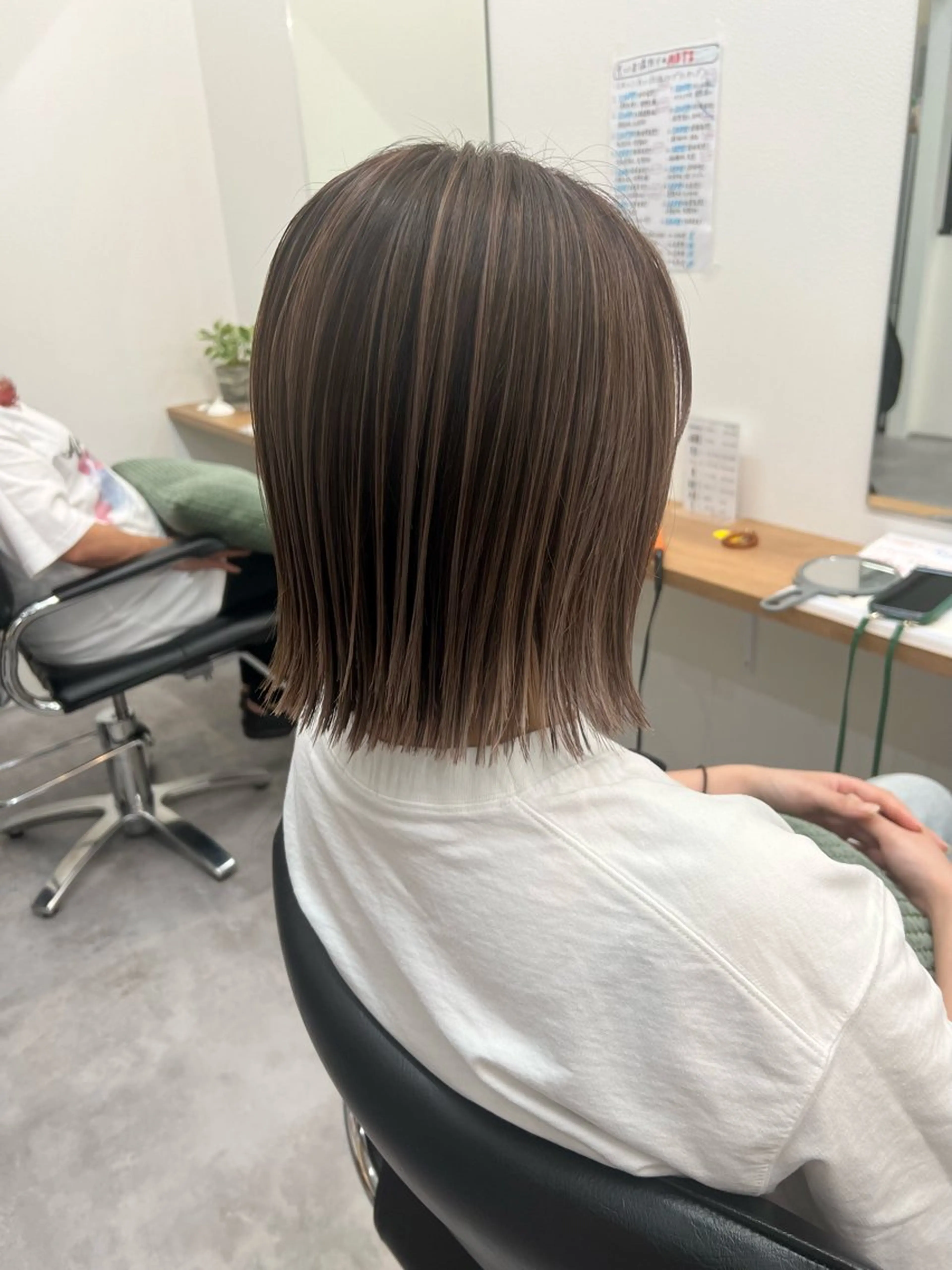 ショート カラー バレイヤージュ ハイライトカラー ハイライト レイヤーカット ✨NOMAD印西✨ 黒川勇輝のヘアスタイル