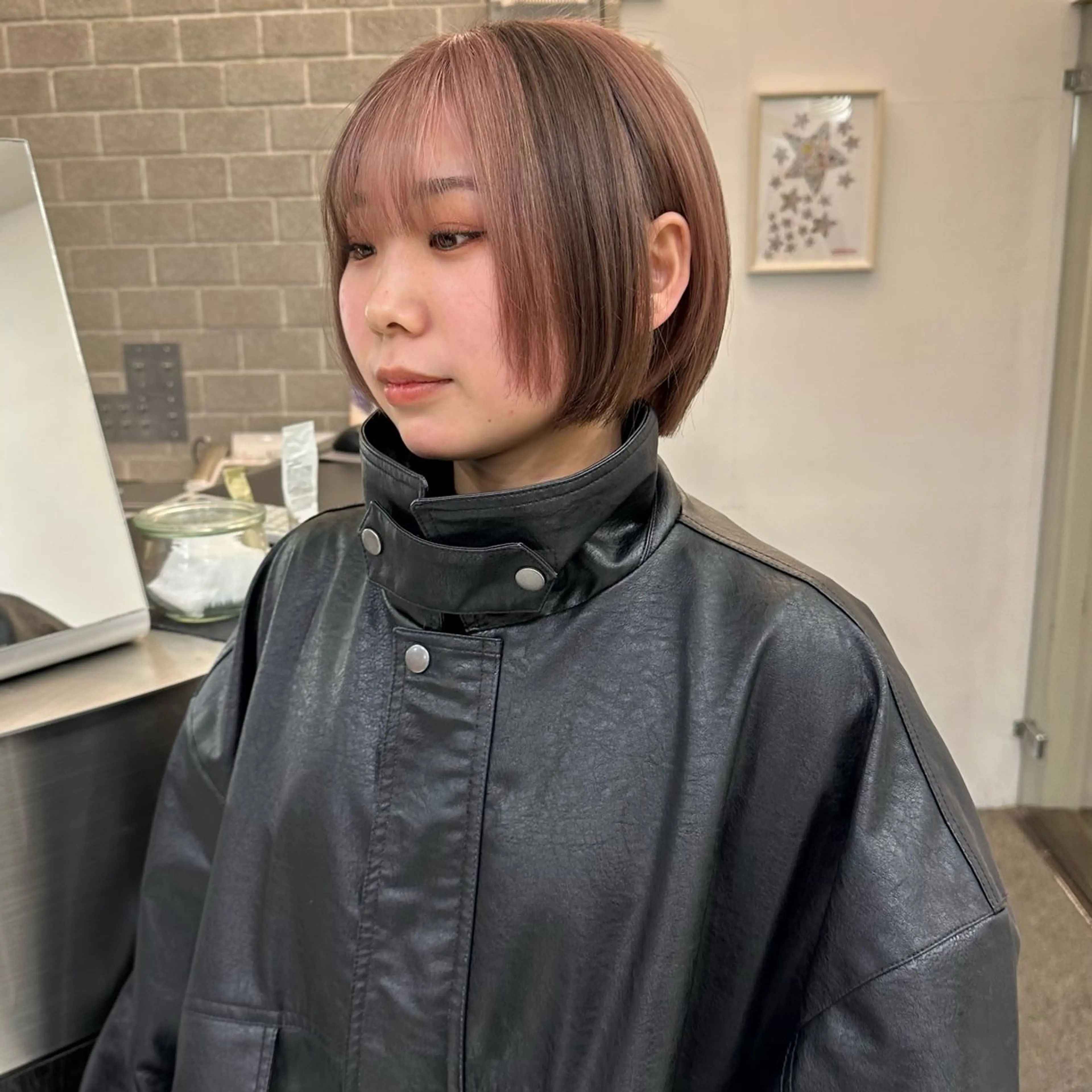 ショート カラー ブラウンカラー デザインカラー mellow所属・顔周りデザイン/ ハイトーン/多田悠馬のヘアスタイル