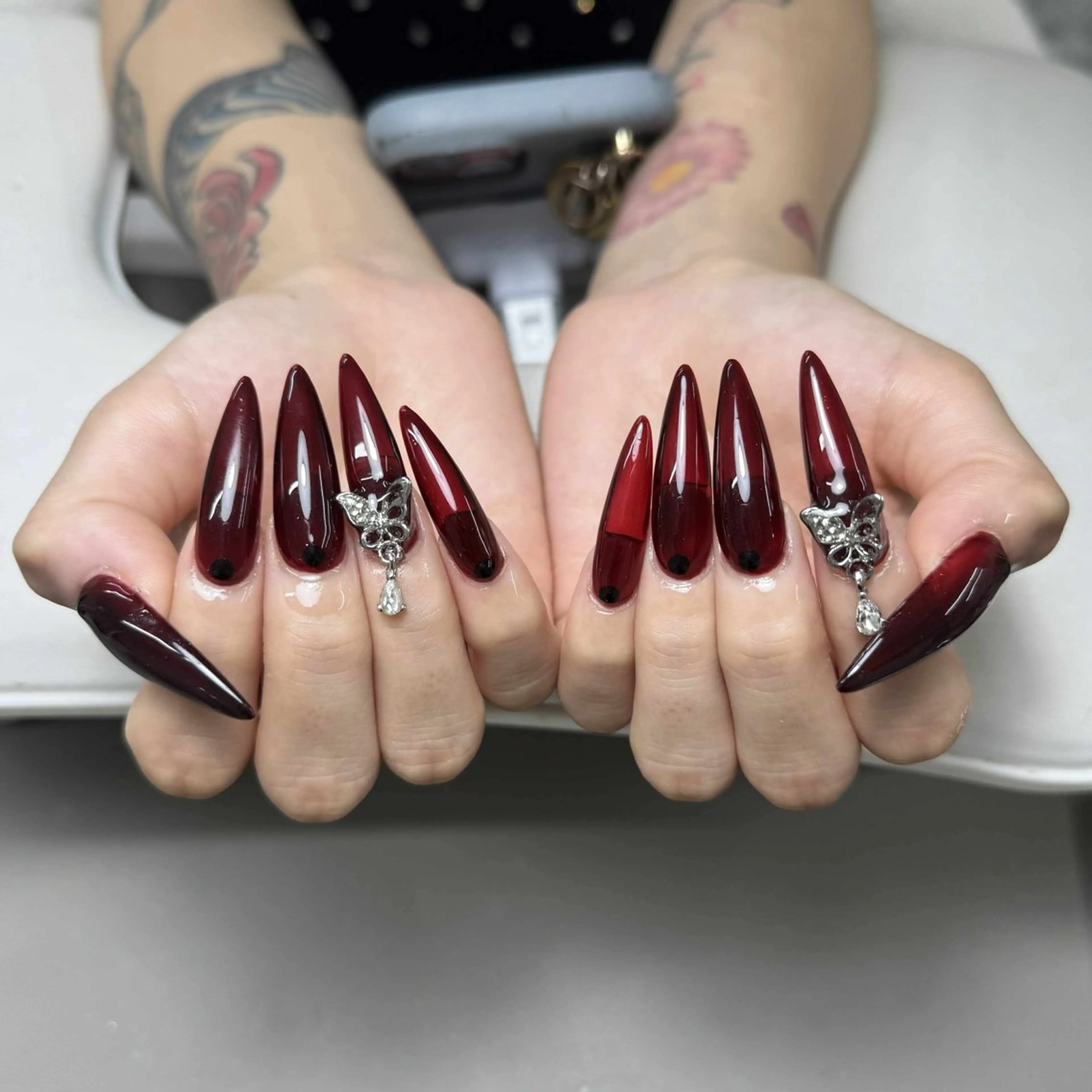 ネイル アートネイル ジェルネイル キラキラネイル 持ち込み シンプルネイル Nova Nail Salonのネイルデザイン