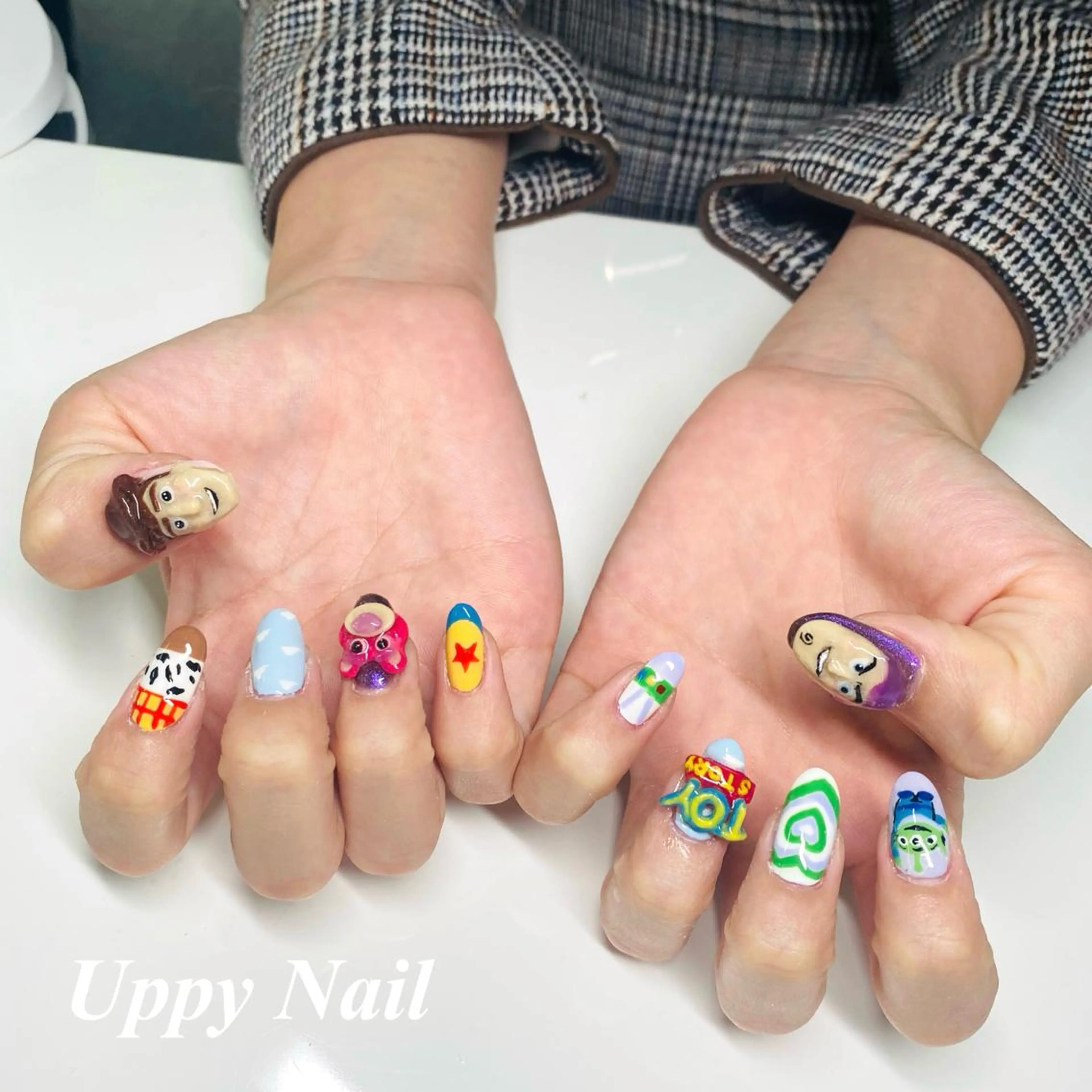 ネイル アートネイル Uppy Nail ukyoのネイルデザイン