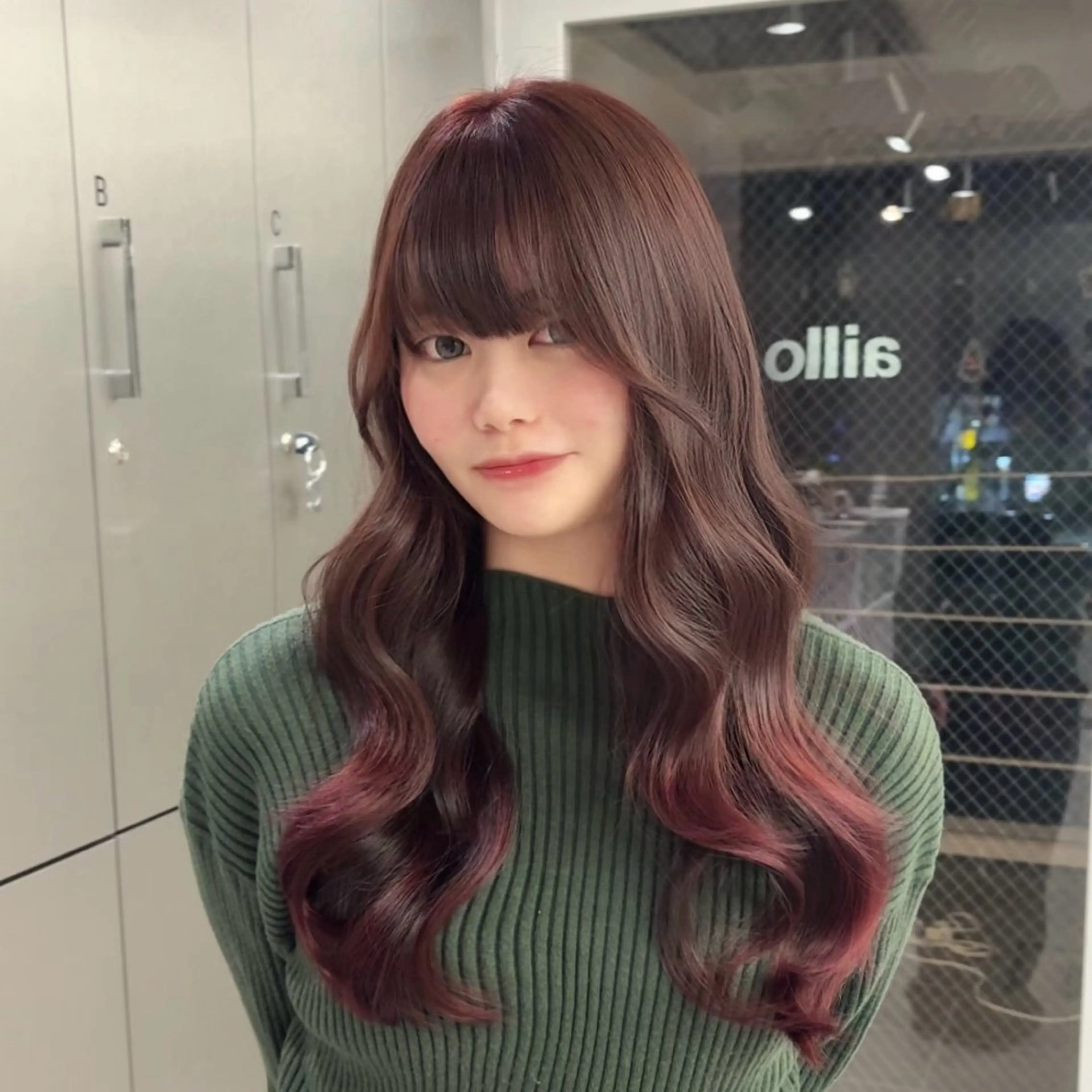 ロング カラー 🤍Suzuka🤍 ハイトーン/ブリーチのヘアスタイル