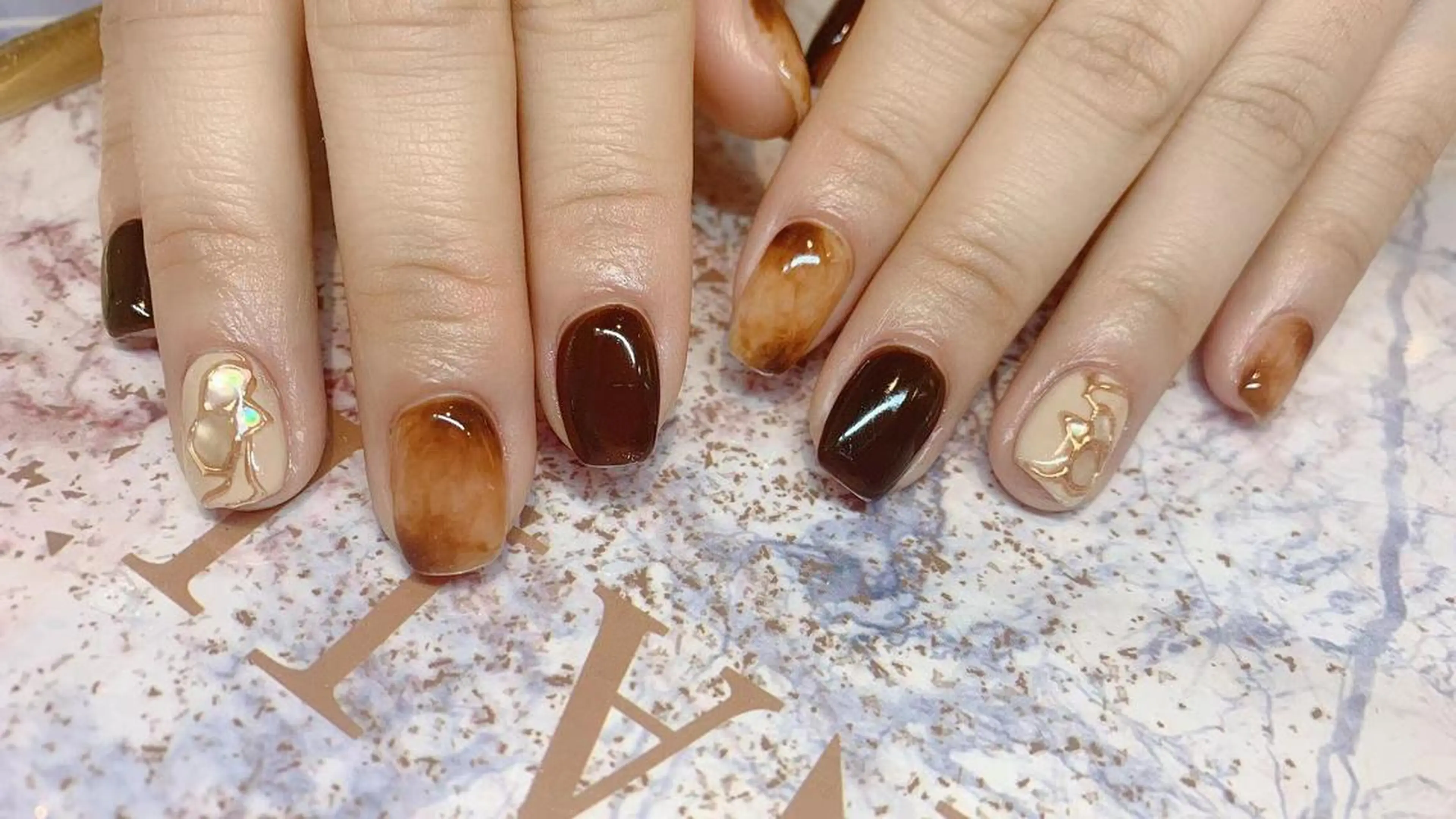 ネイル 長さだし専門店 M2　rikaのネイルデザイン