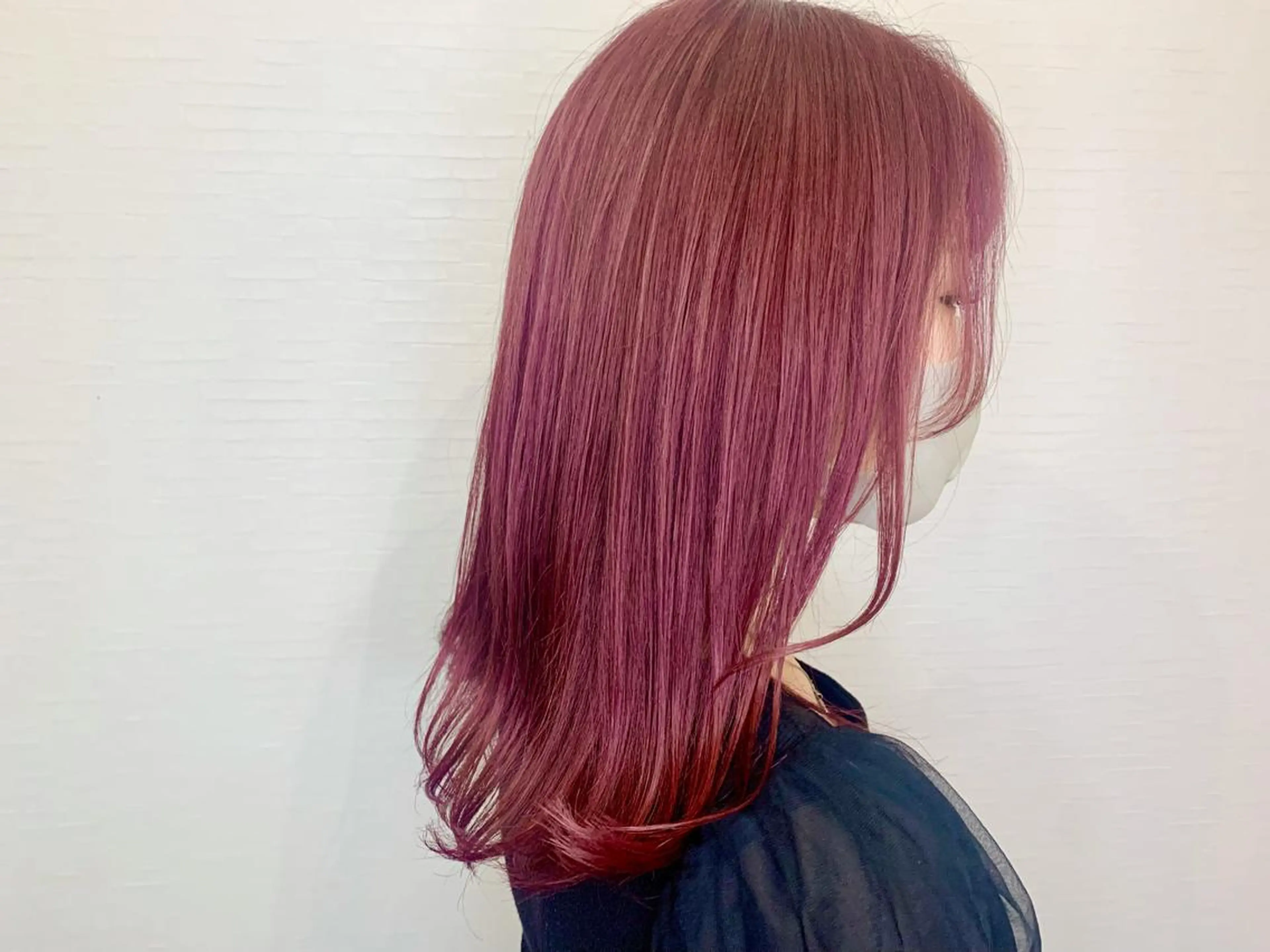 セミロング SALOWIN心斎橋Suite店所属・洗っても取れない 髪質改善|OJIROのヘアスタイル