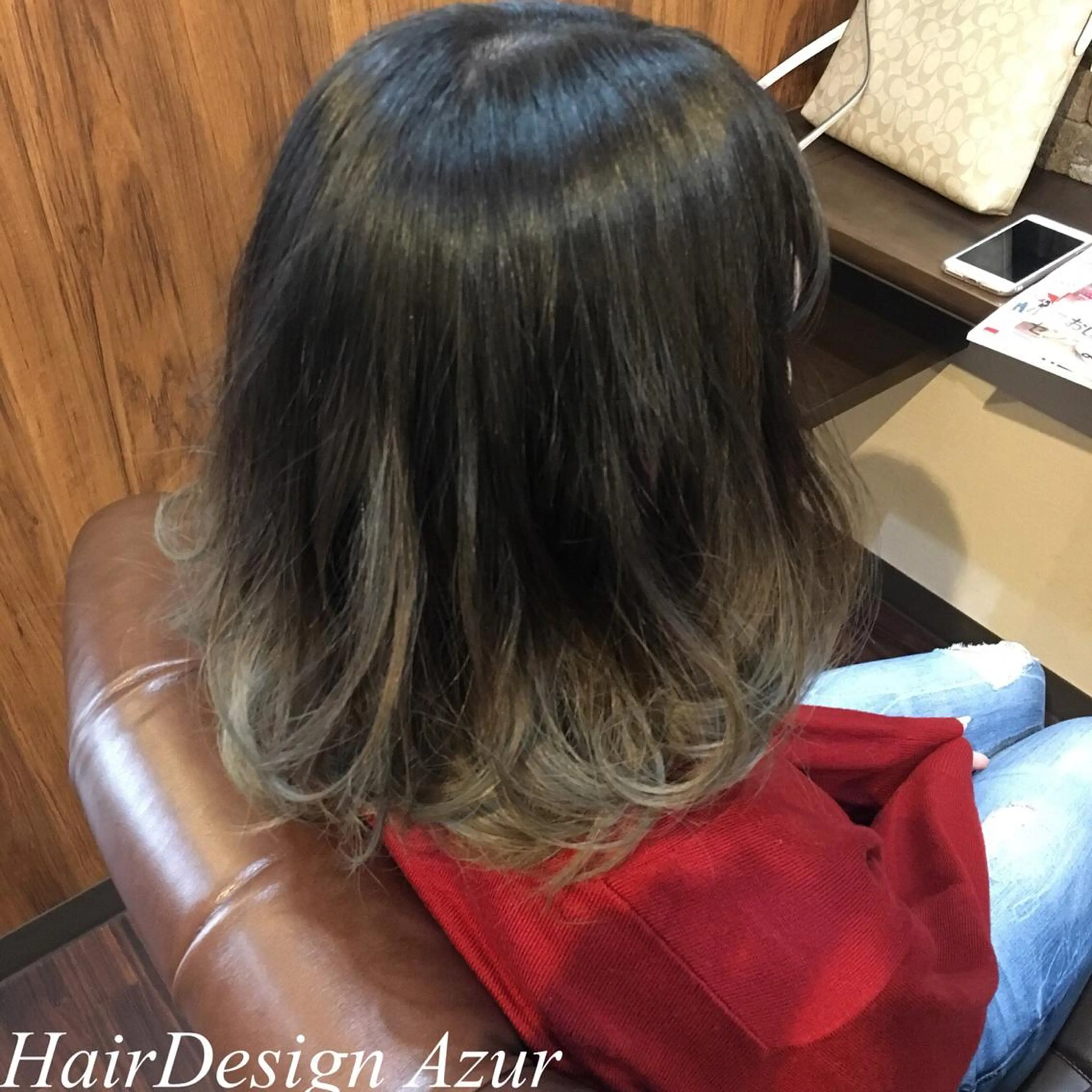 ミディアム カラー HairDesign Azurのヘアスタイル