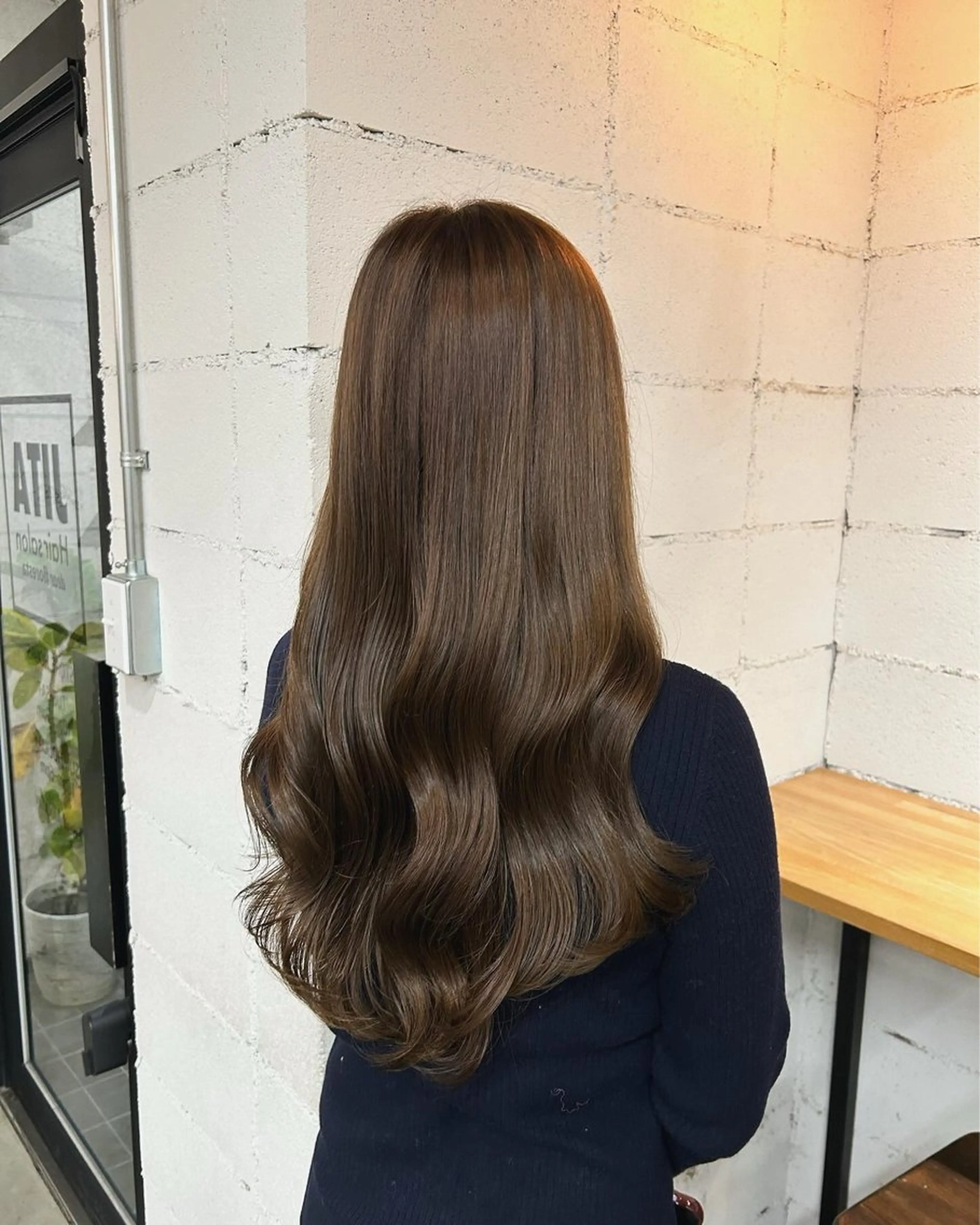 ロング やりすぎないパーマ ニュアンスパーマのヘアスタイル