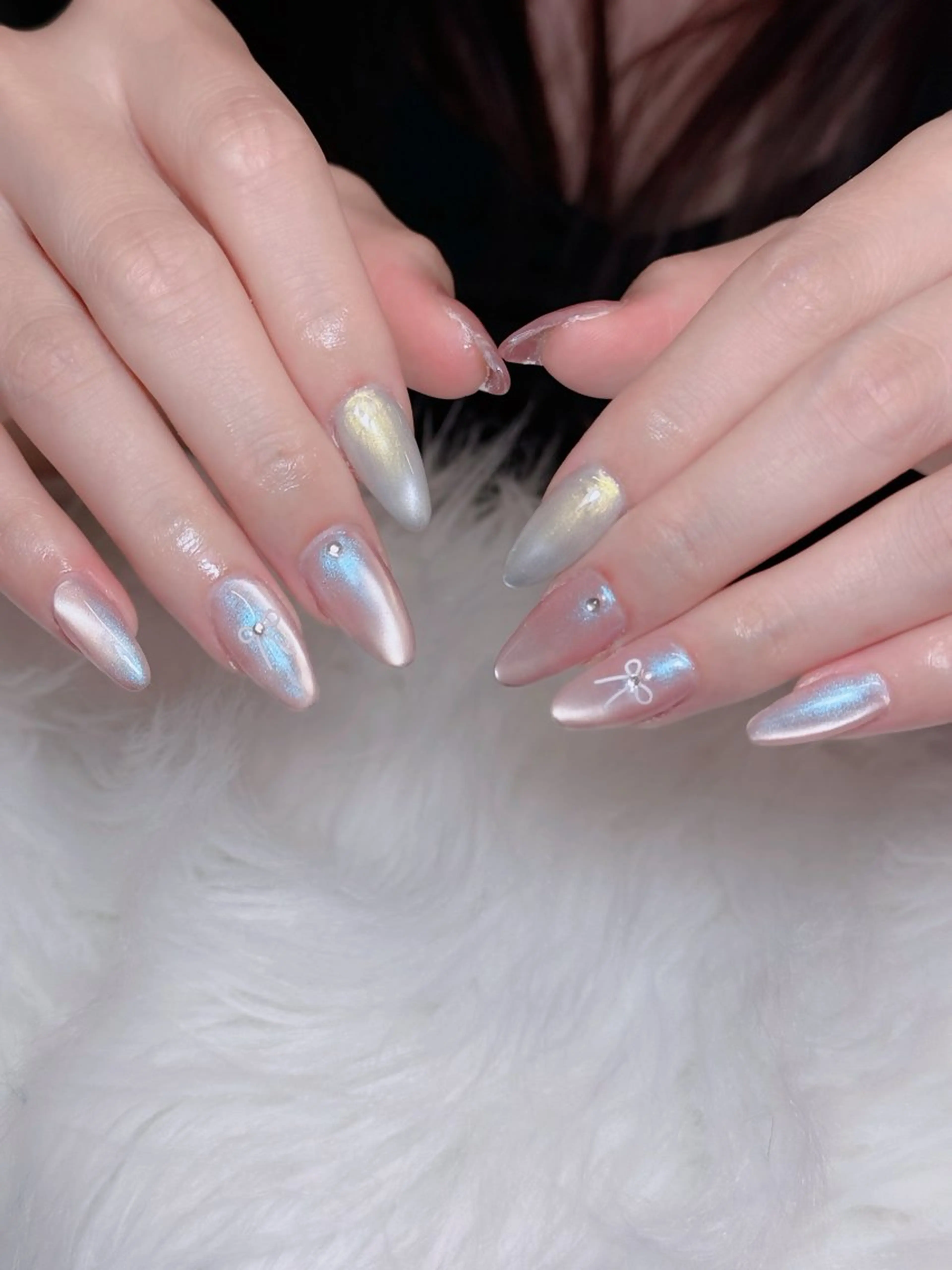 ネイル オーロラネイル チークネイル フットネイル フレンチネイル 韓国ネイル ハンドネイル Lumi Nail 新大久保3‘のネイルデザイン