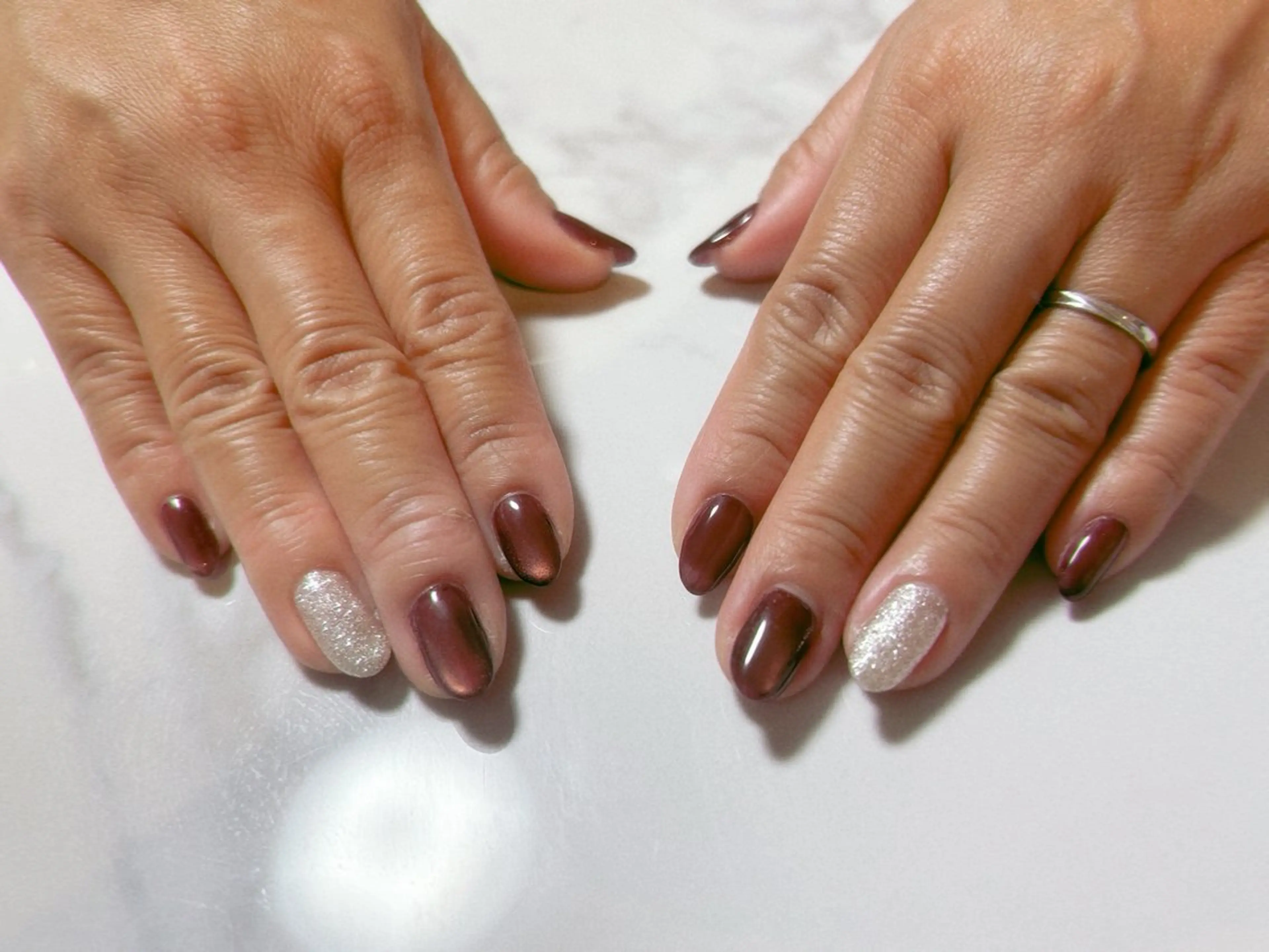 ネイル おそろいネイル ハンドネイル i nailのネイルデザイン