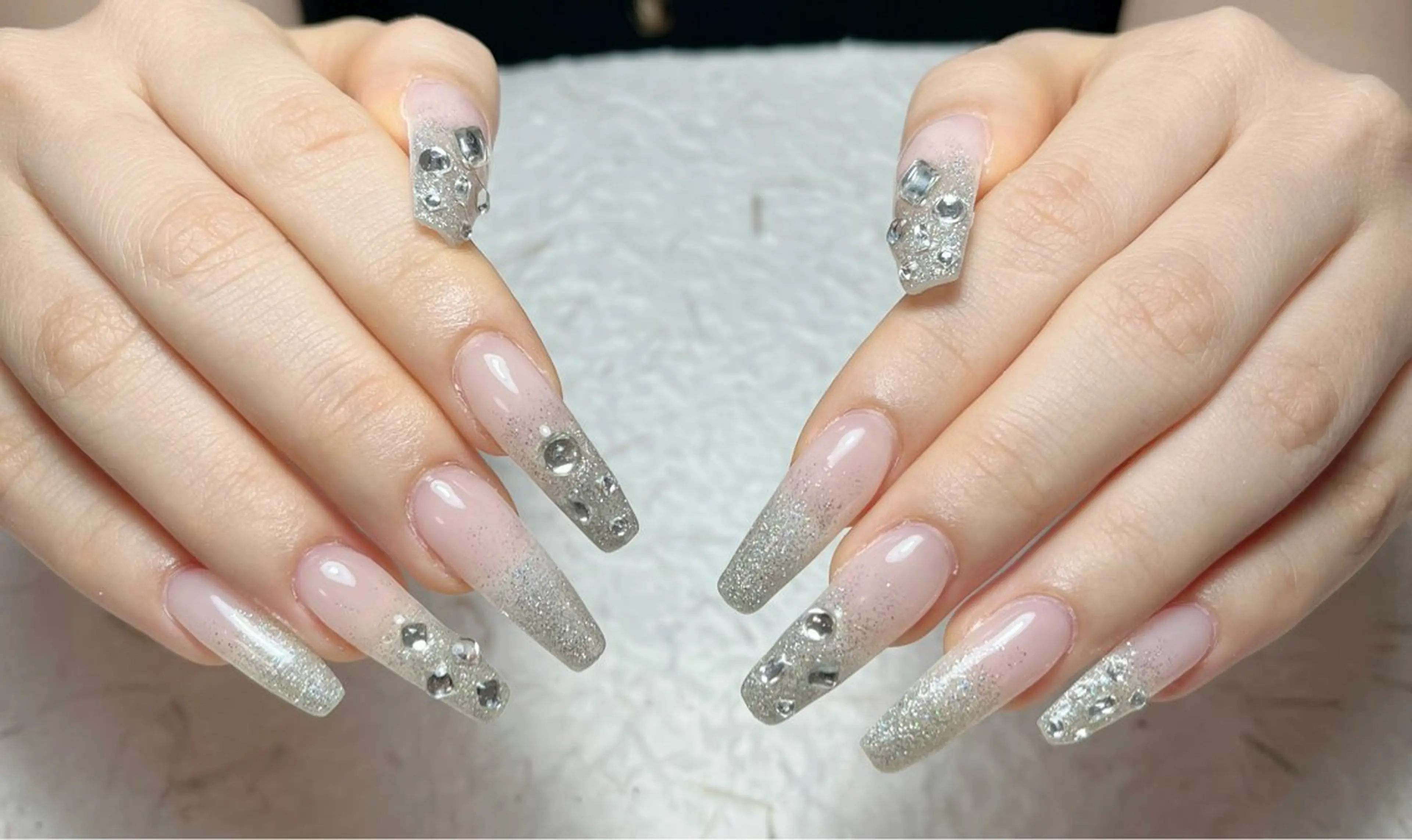 ネイル ハンドネイル 小林 あゆみのネイルデザイン