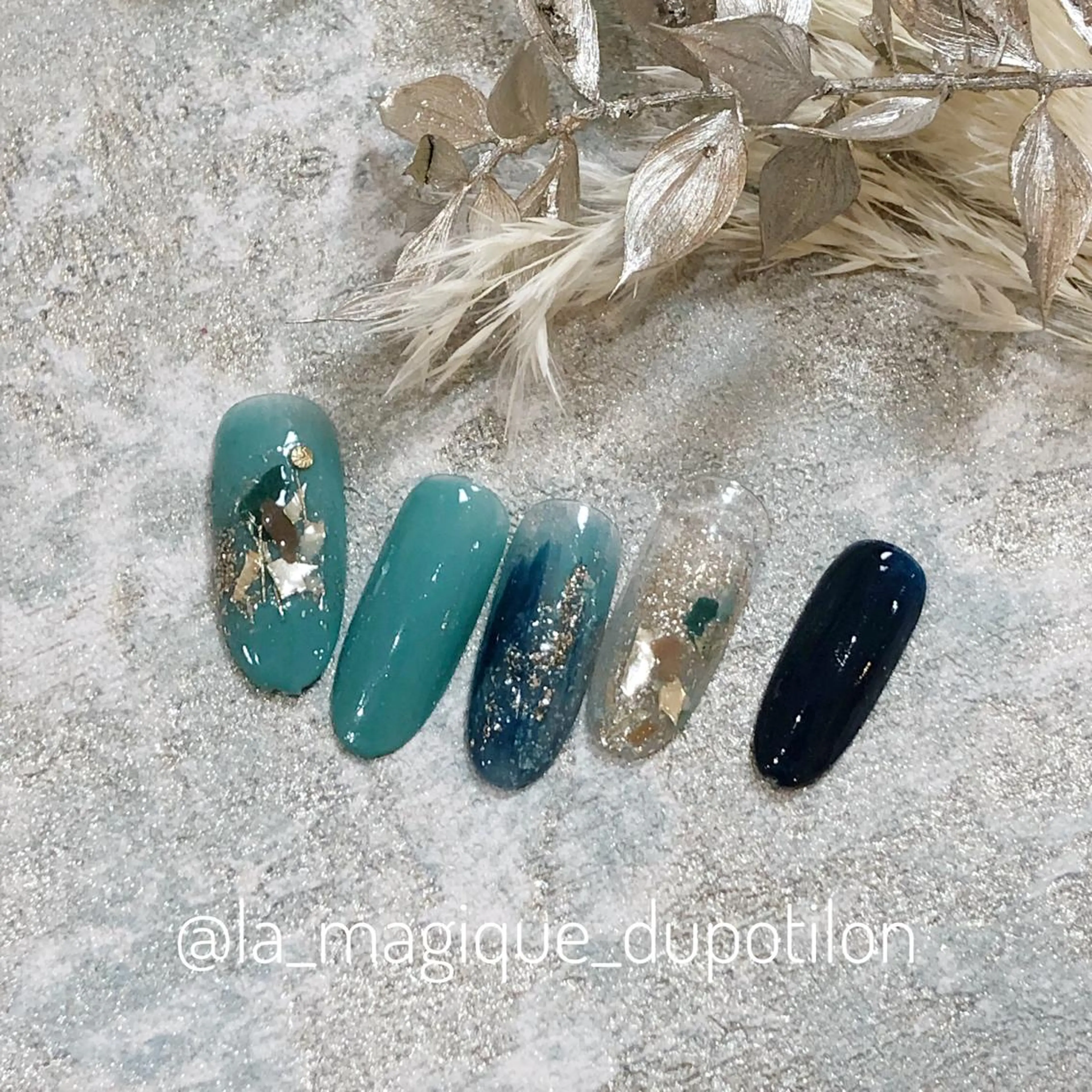 ネイル ニュアンスネイル S. NOAのネイルデザイン