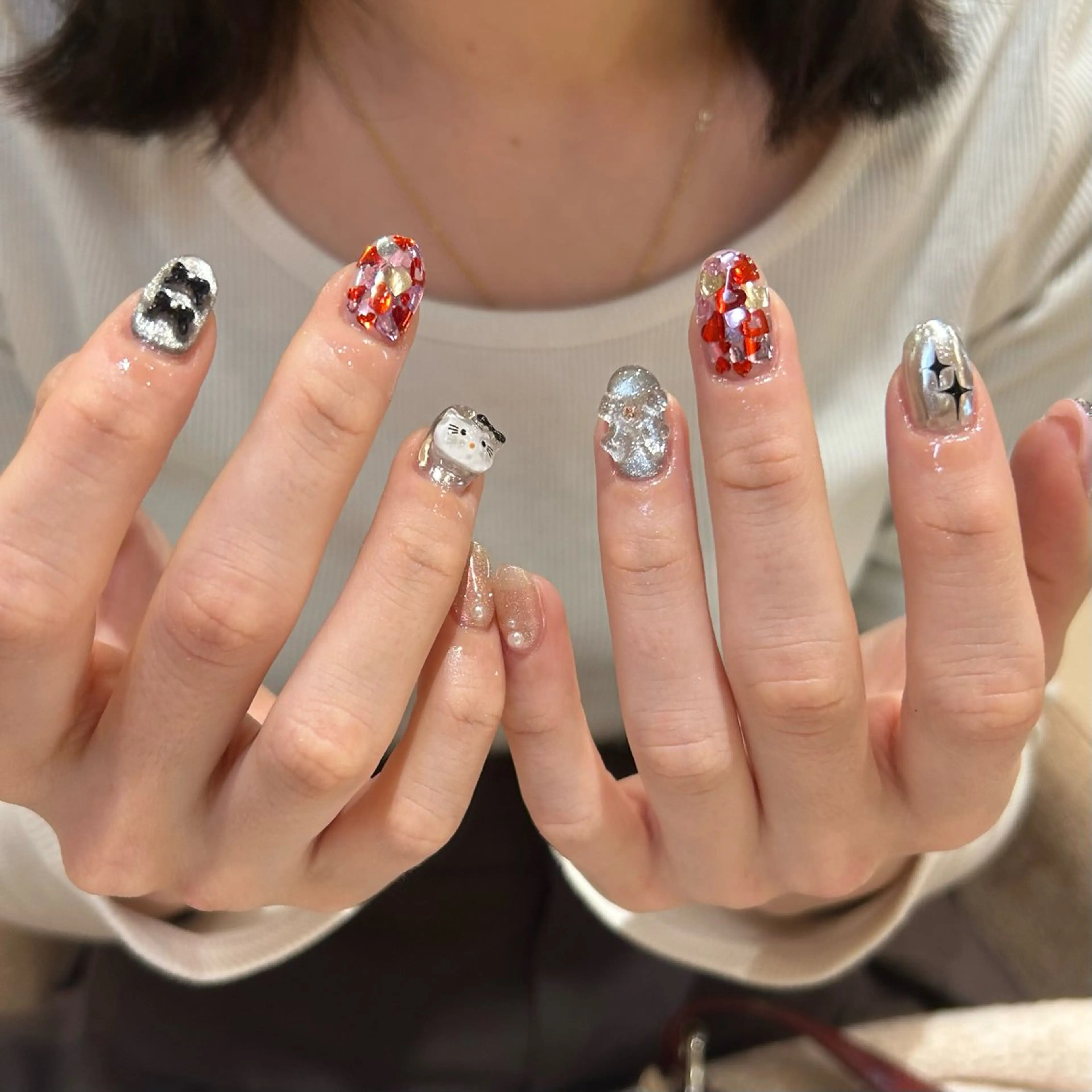 ネイル A. Hashimotoのネイルデザイン