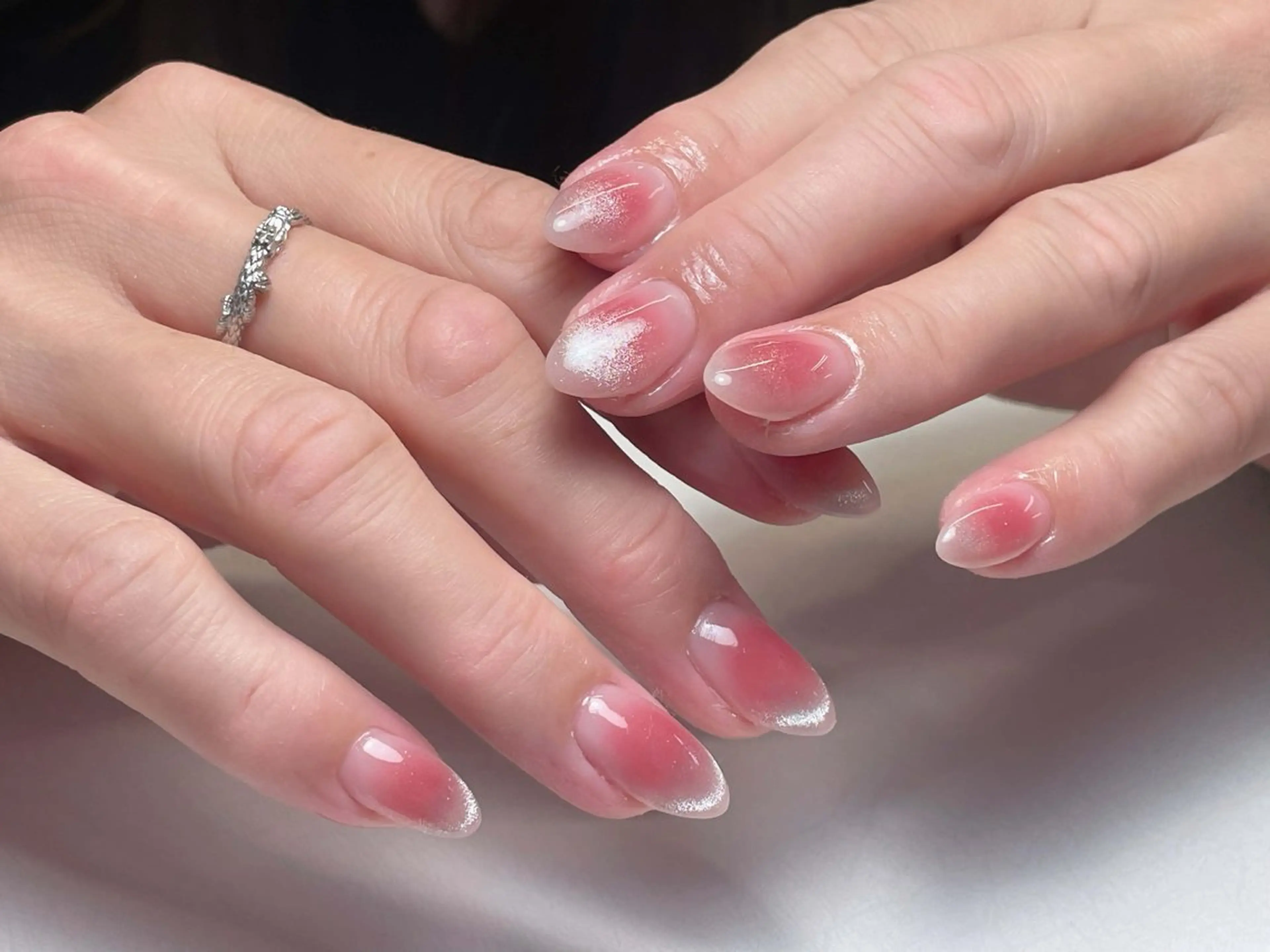 ネイル アートネイル 長さ出し フレンチネイル ジェルネイル ガーリー ハンドネイル 中野駅から2分 MEO NAILのネイルデザイン