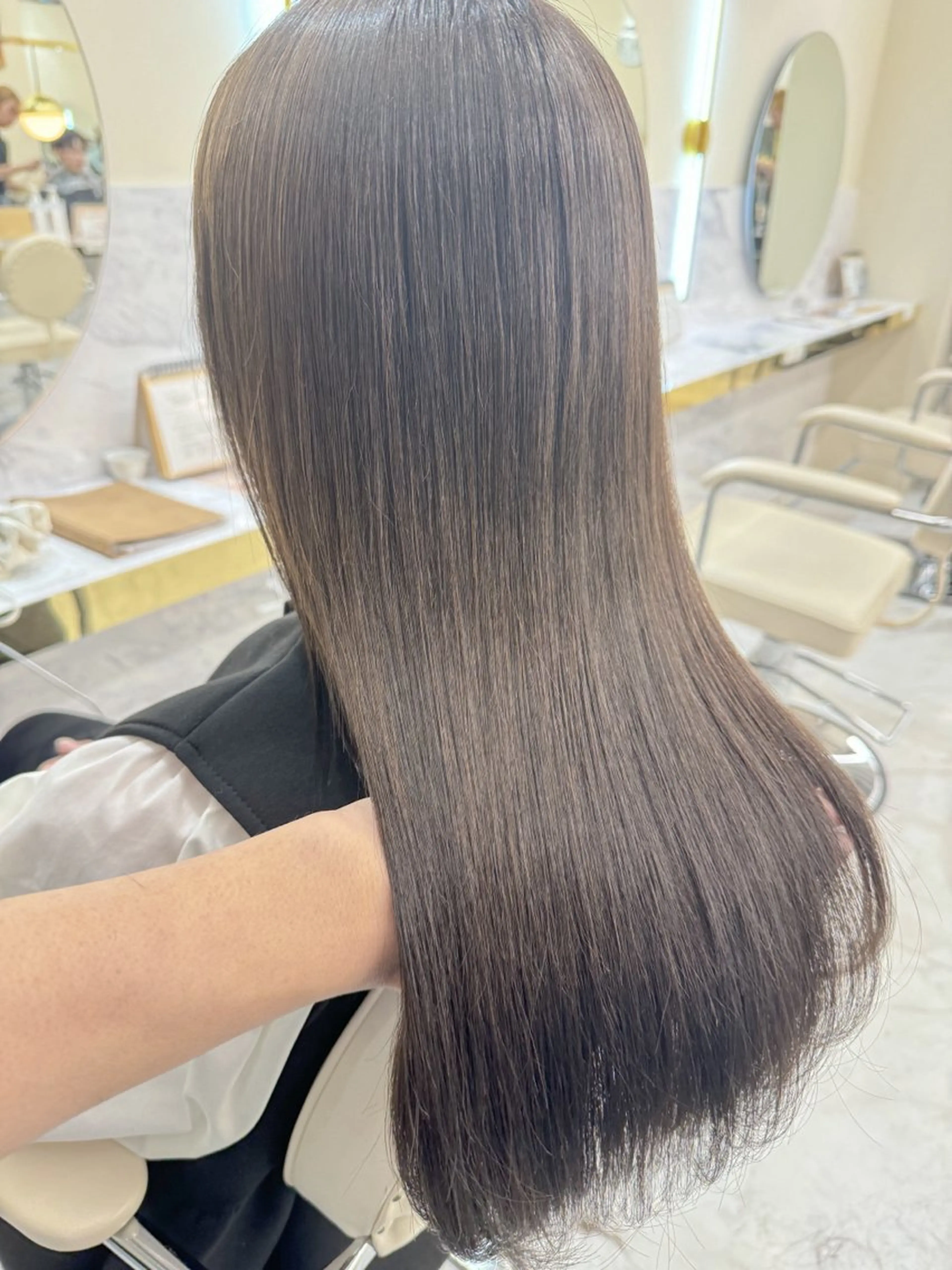 ロング ヘアカラー トリートメント シンタニナオト /梅田茶屋町のヘアスタイル