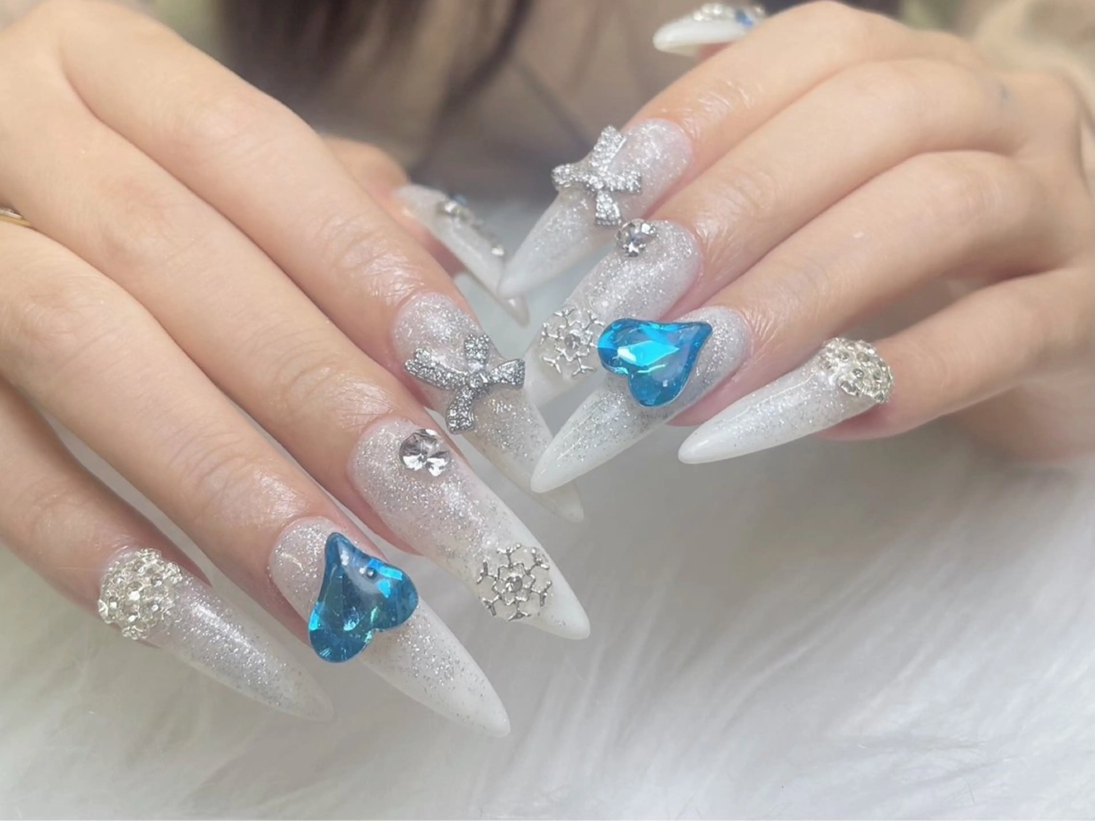 ネイル lucky nail 歌舞伎町のネイルデザイン