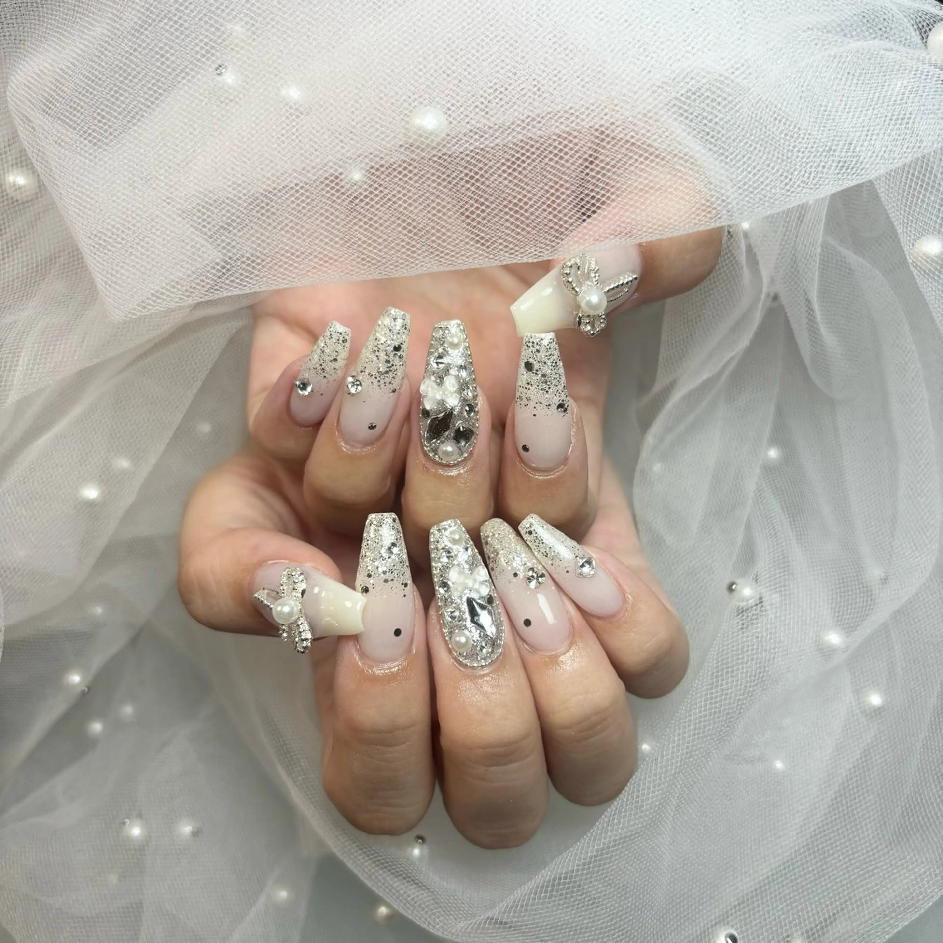 ネイル ハンドネイル ୨୧ mio୨୧のネイルデザイン