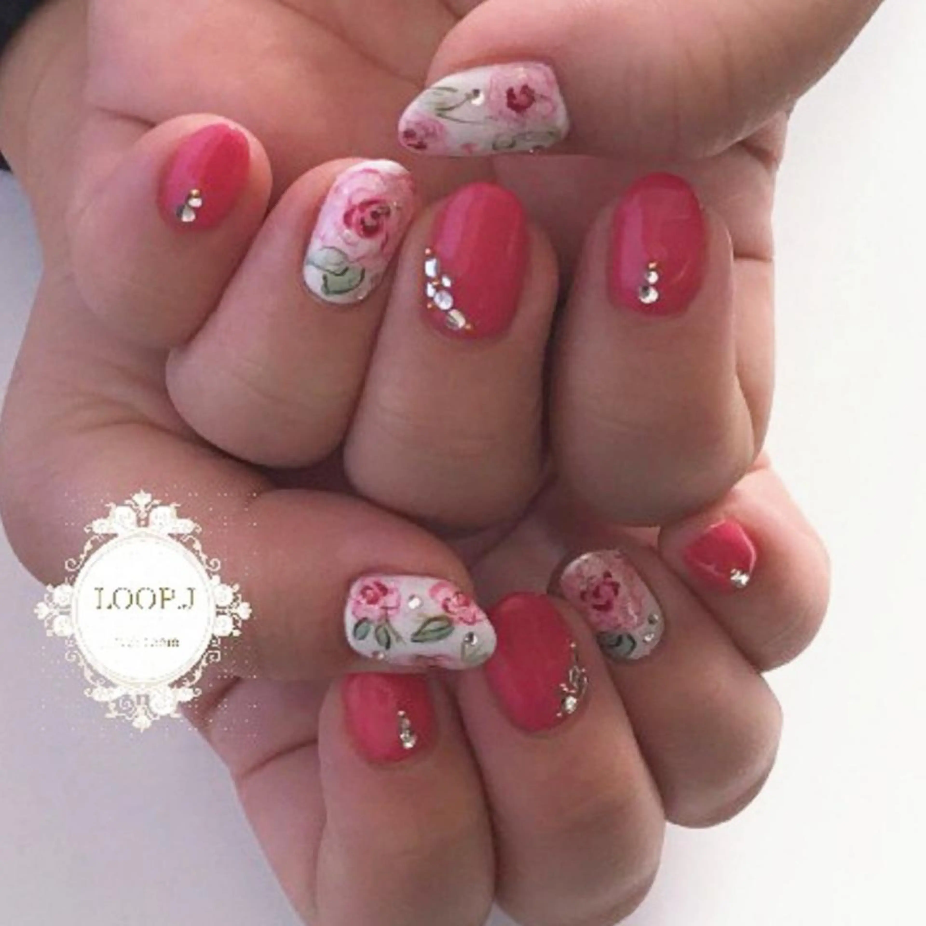 ネイル おおくぼ めぐみのネイルデザイン