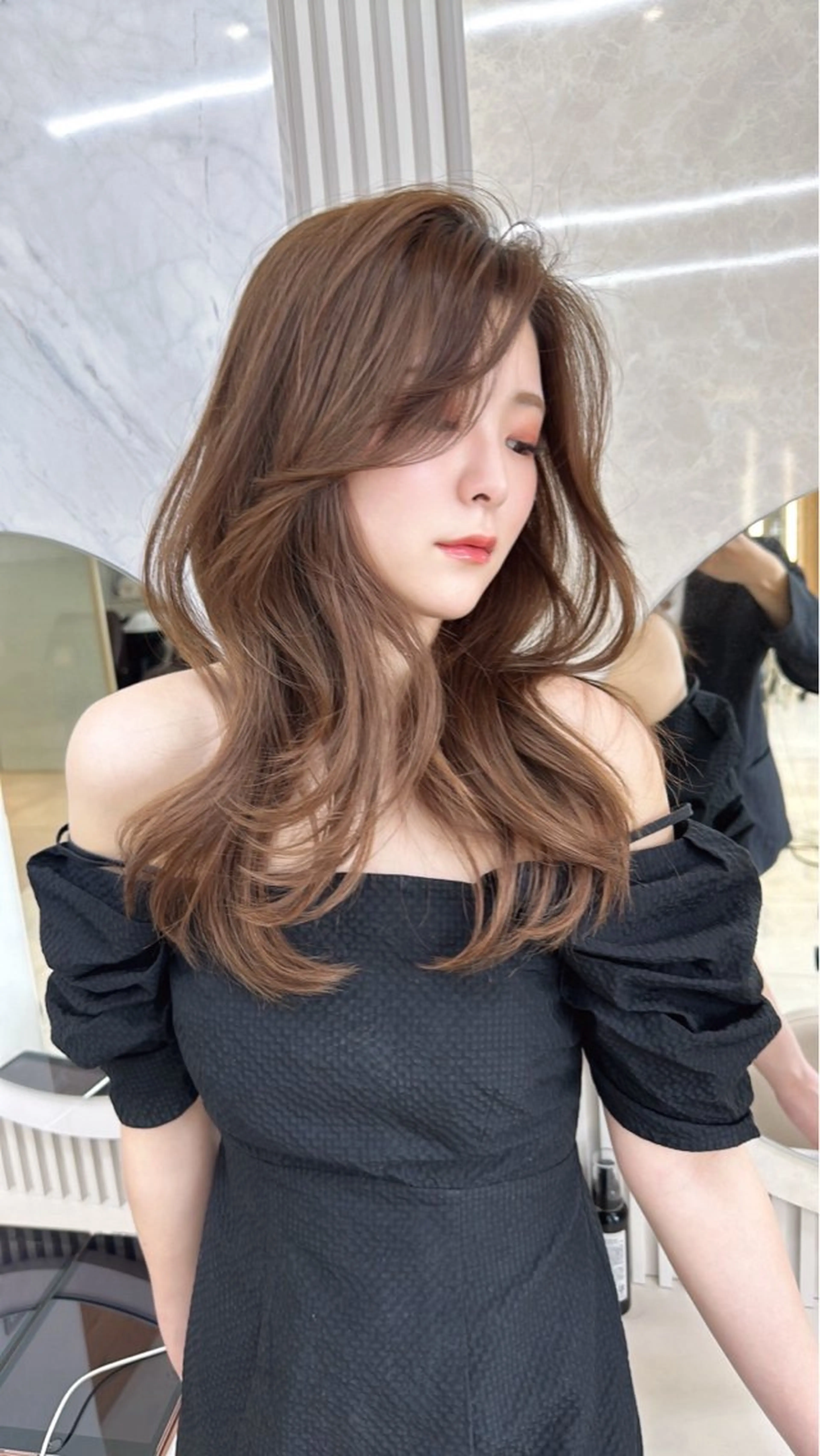 ロング oto🎀×美髪× シースルー前髪🤍のヘアスタイル