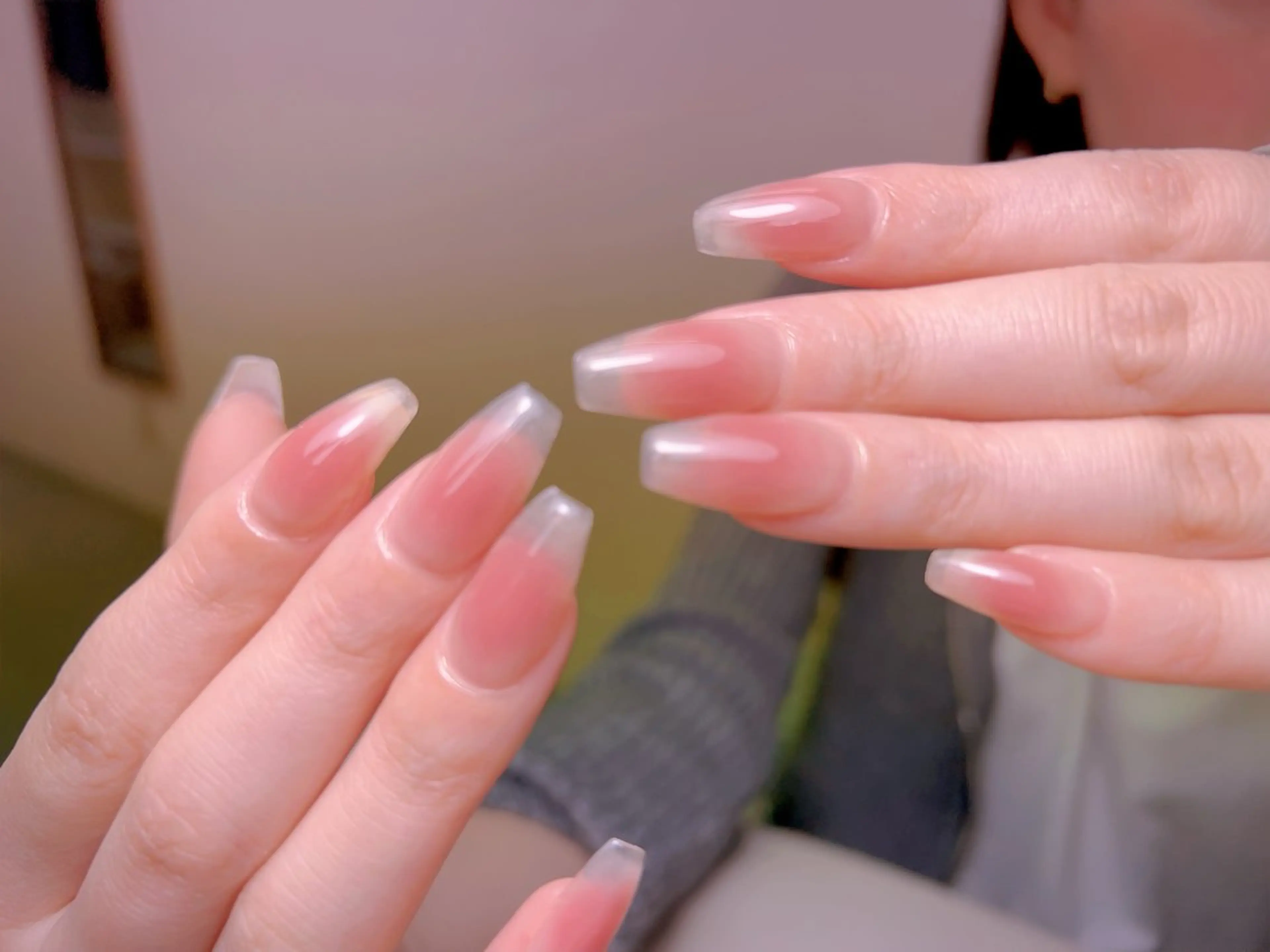 【スカルプ】チックネイルorカラーグラデーションorミラーネイルの写真