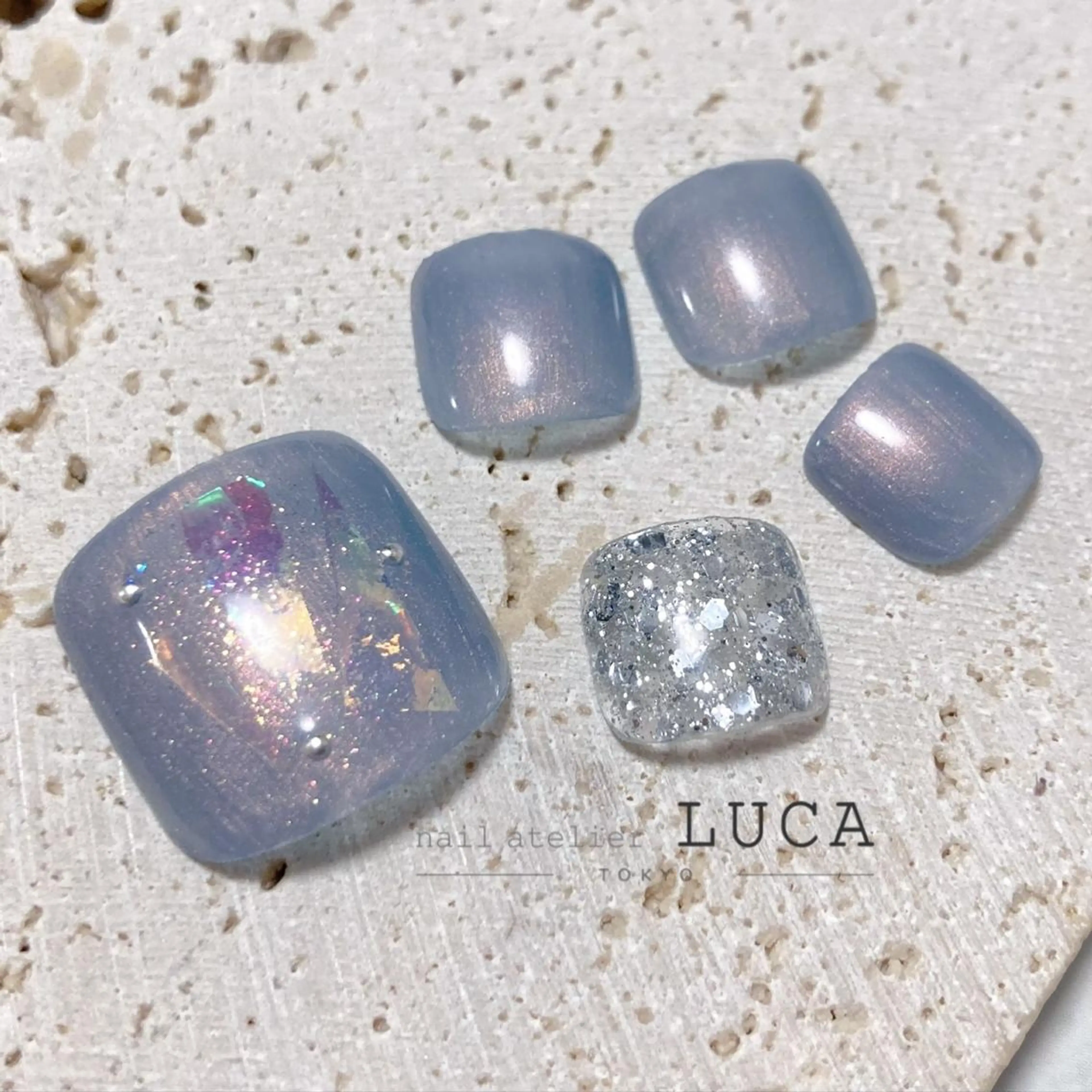 ネイル アートネイル オーロラネイル クリアネイル 長さ出し フットネイル フットネイル ネイルアトリエルカ スタッフのネイルデザイン