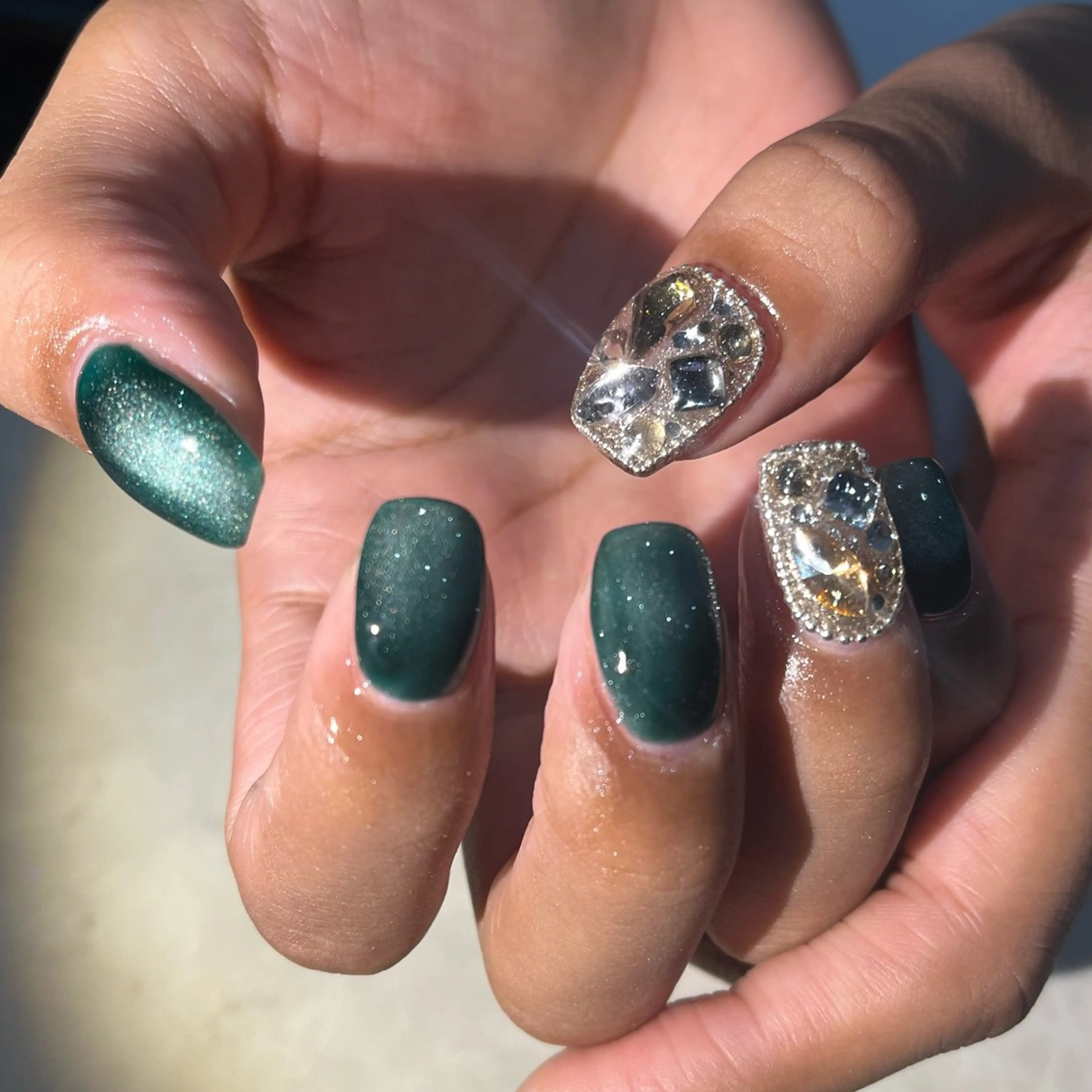 ネイル マグネットネイル nail salon MARuのネイルデザイン