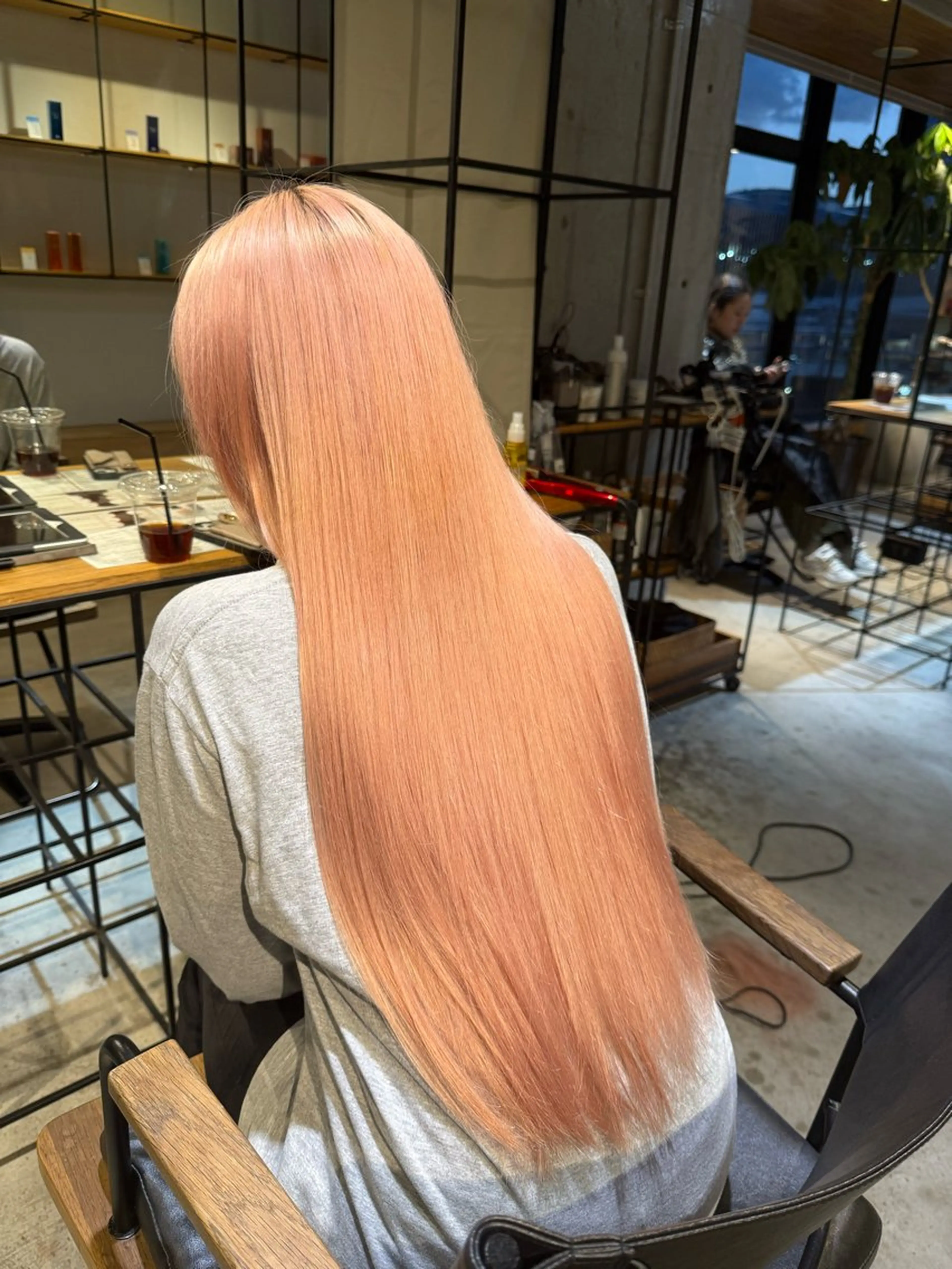 ロング カット ヘアカラー トリートメント ベージュカラー🕊️ 新潟駅/谷口大海のヘアスタイル