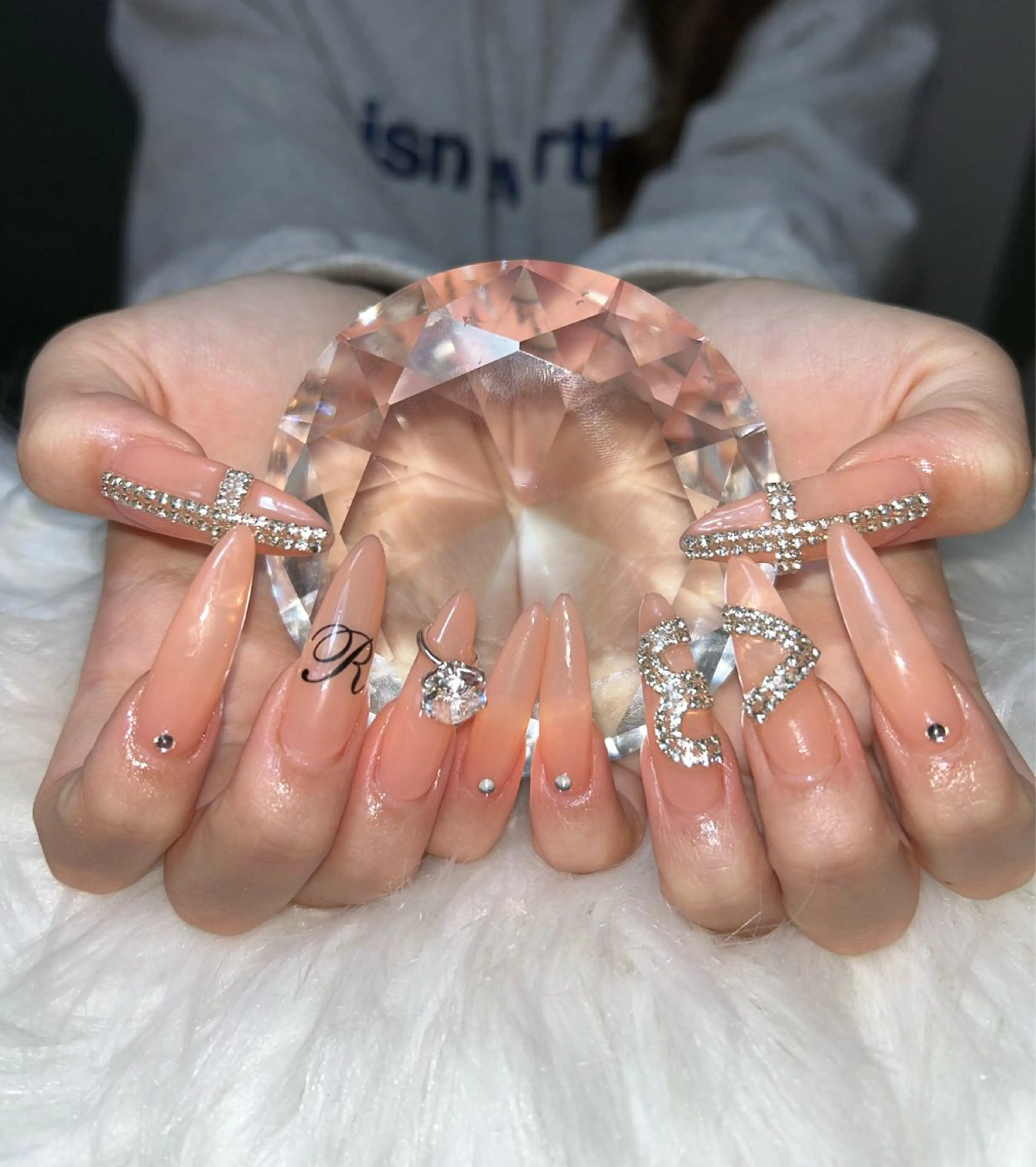 ネイル アートネイル オーロラネイル チークネイル 長さ出し フットネイル ハンドネイル Chan nailsのネイルデザイン