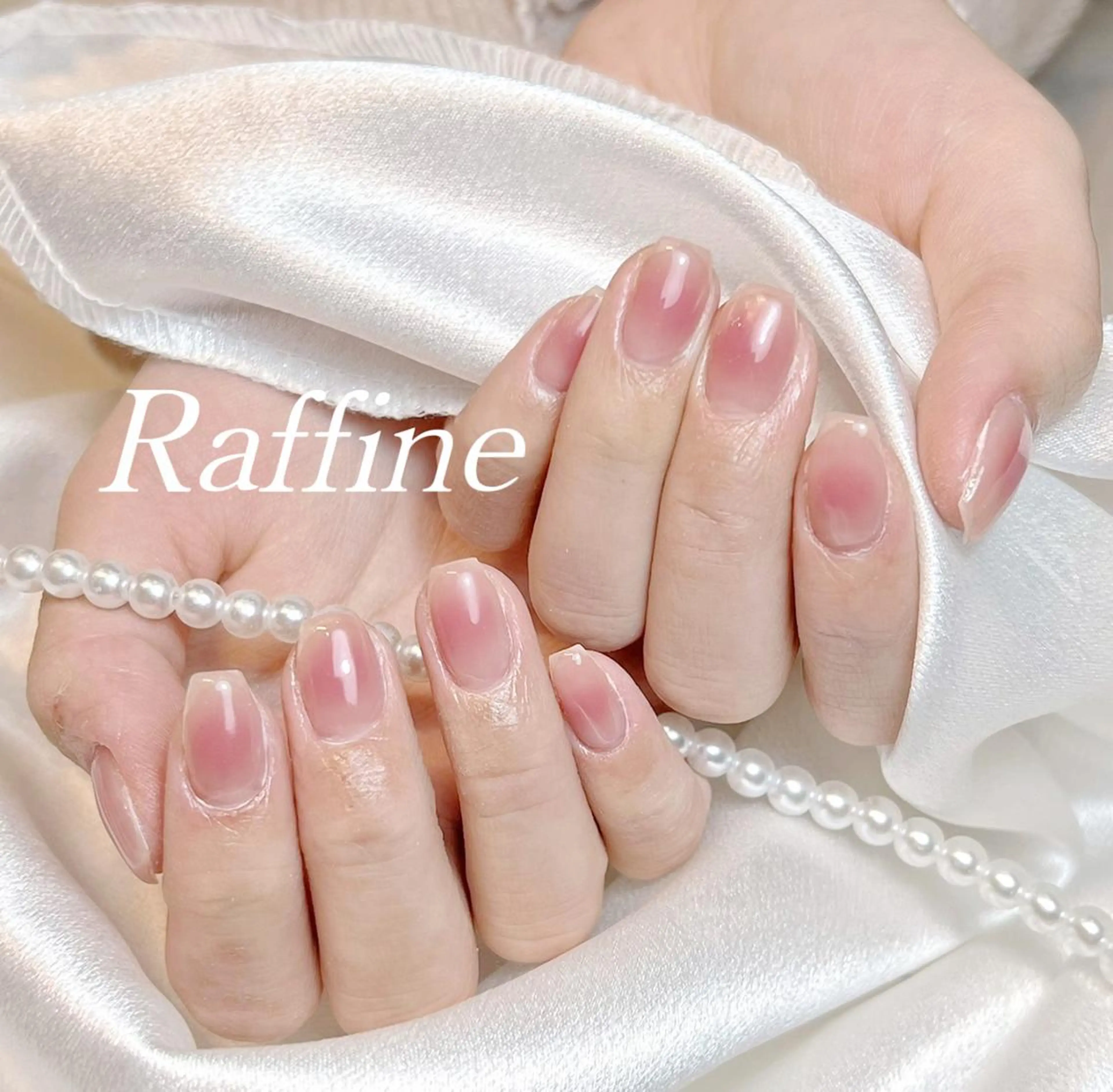 ネイル RAFFINE haru🦋🩵のネイルデザイン