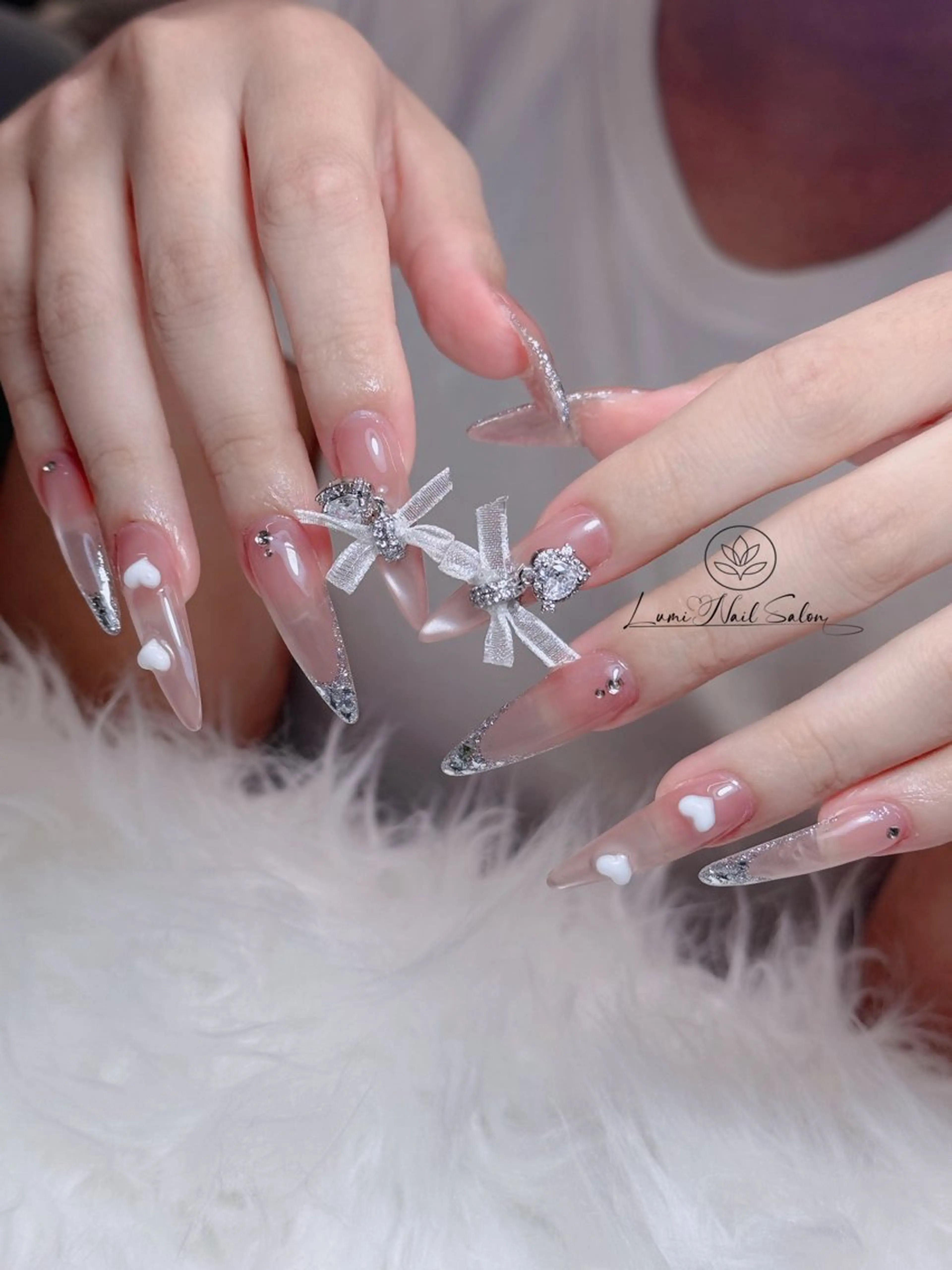 ネイル オーロラネイル チークネイル フットネイル フレンチネイル 韓国ネイル Lumi Nail 新大久保3‘のネイルデザイン