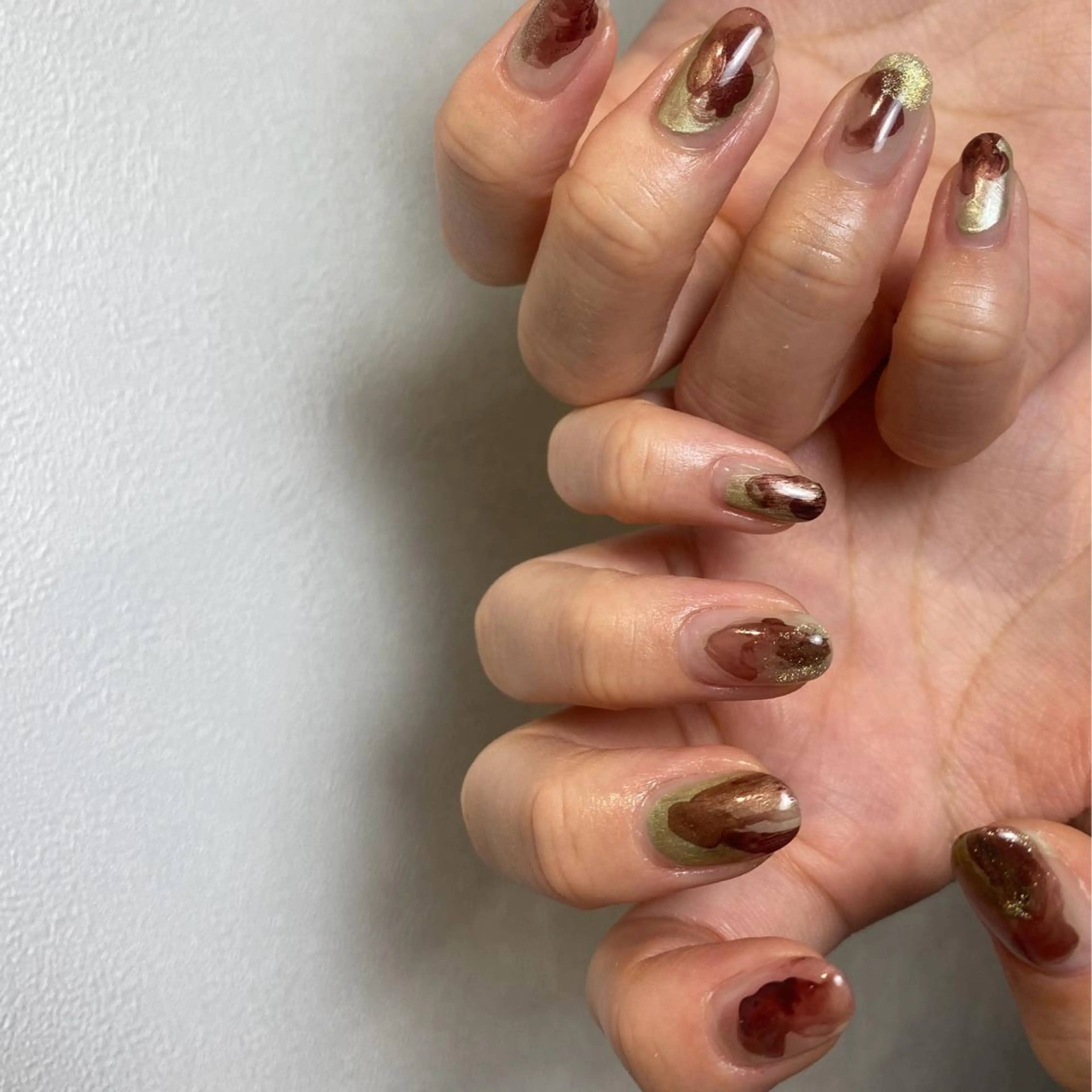 ネイル ハンドネイル NINEnami ニュアンスネイルのネイルデザイン