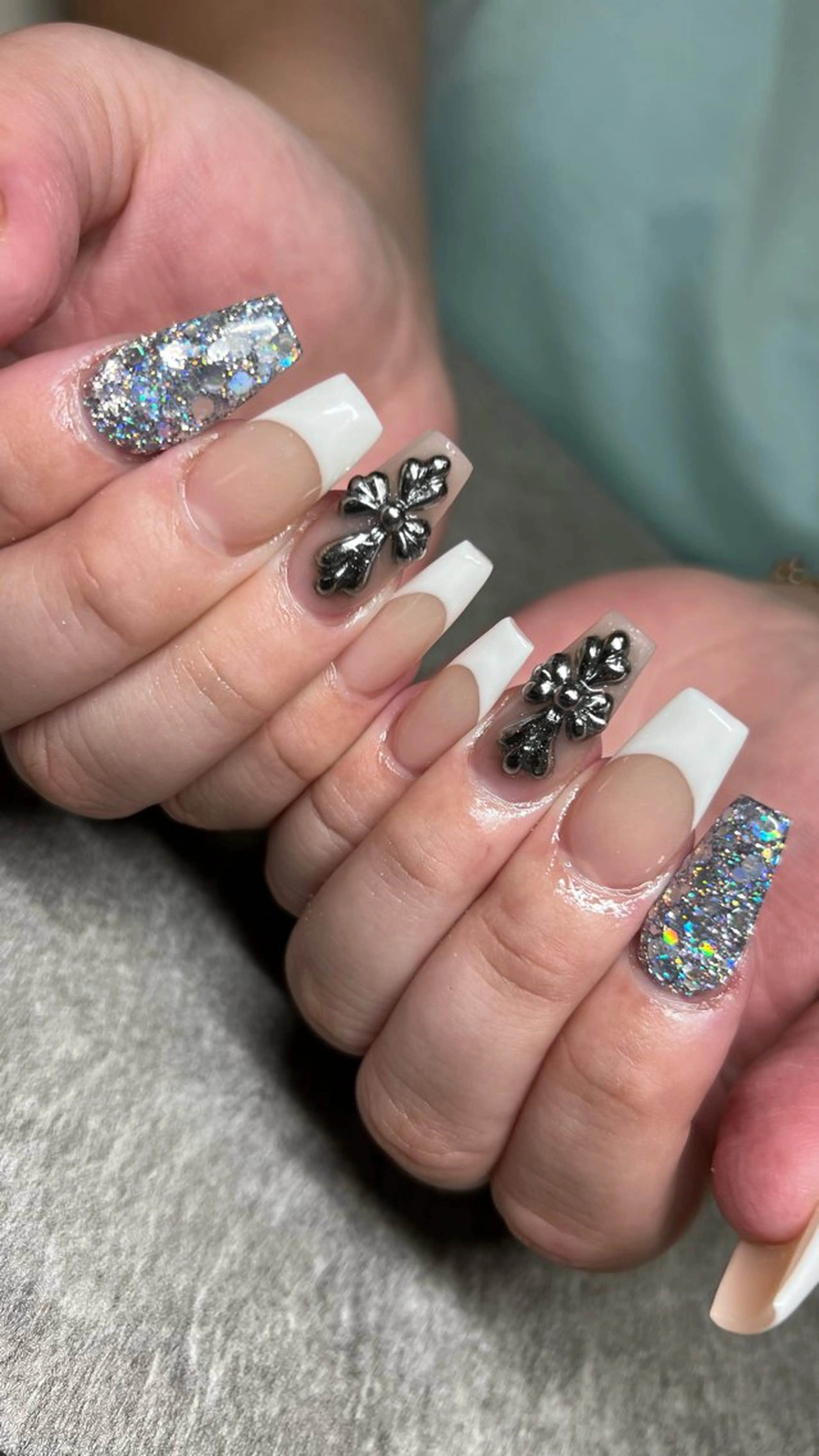 ネイル アートネイル 𝐧𝐚𝐢𝐥 𝐌𝐢𝐖𝐢𝐢のネイルデザイン