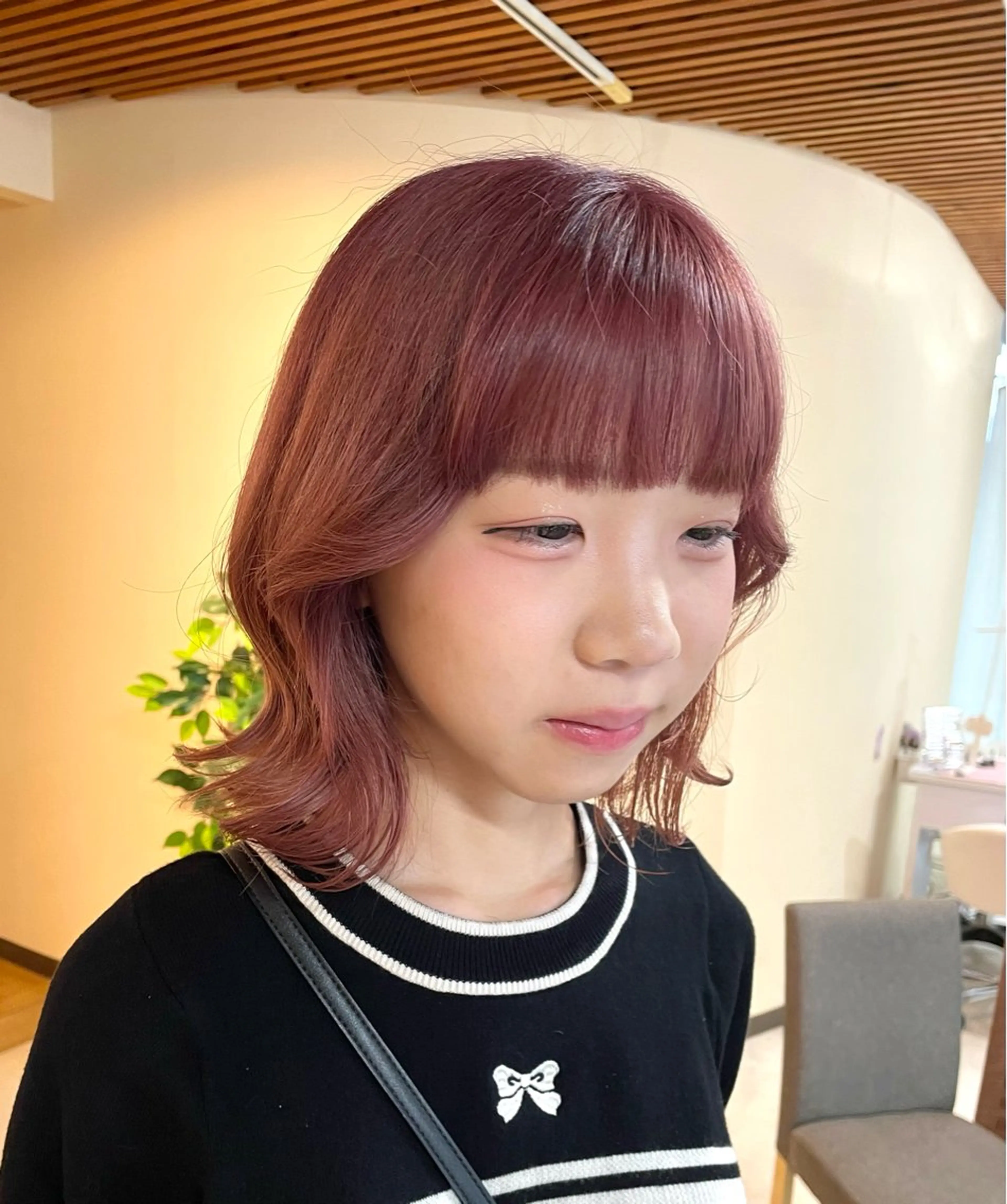 ミディアム 宮本 いぶきのヘアスタイル