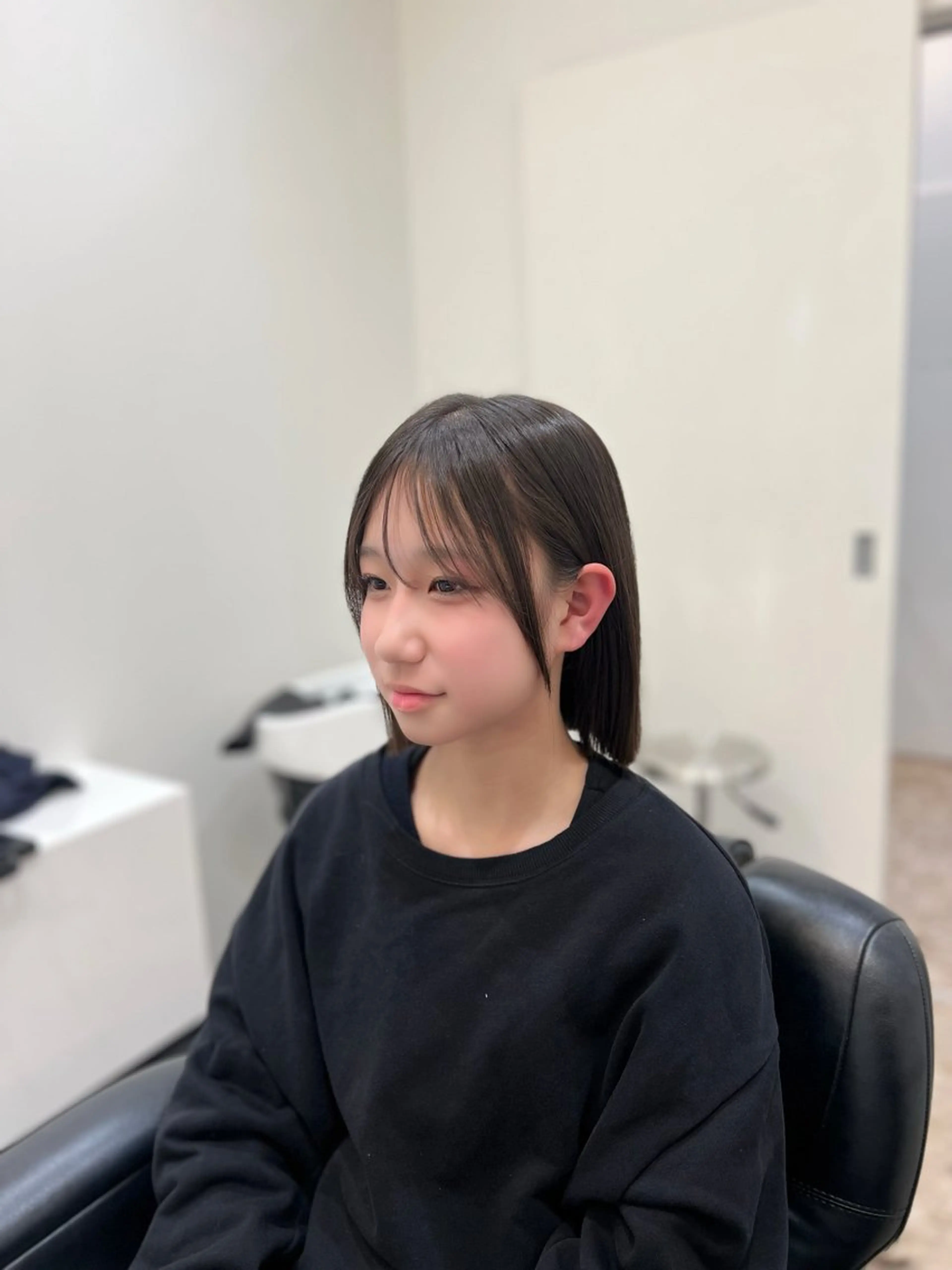 ショート ボブ 髪質改善/透明感/ ブリーチ/桃谷翼のヘアスタイル
